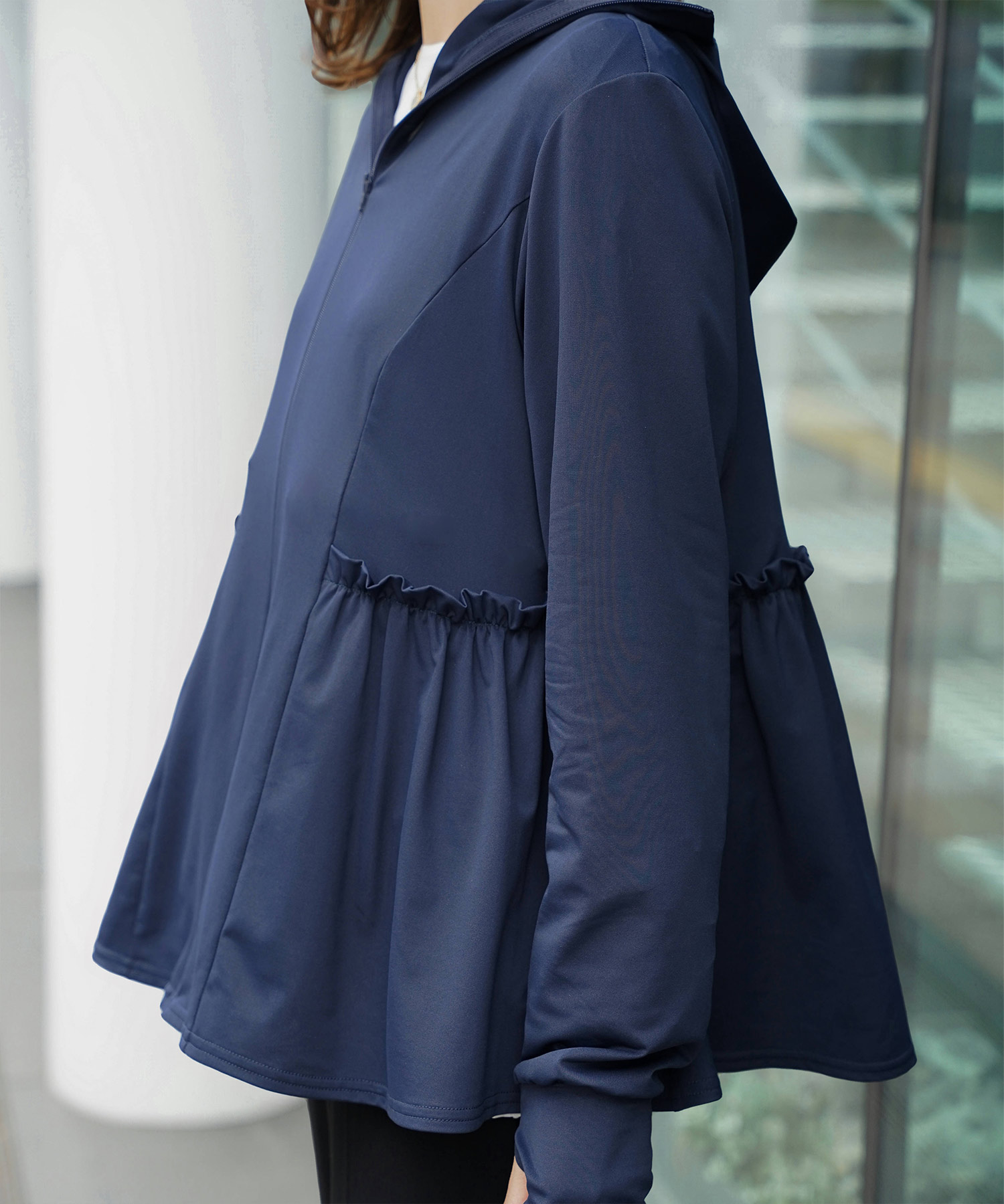 レディース 春 夏 吸水速乾 薄手 オフィス レジャー パーカー ホワイト/ブラック/M/ハイネック/ペプラム/指穴/長袖