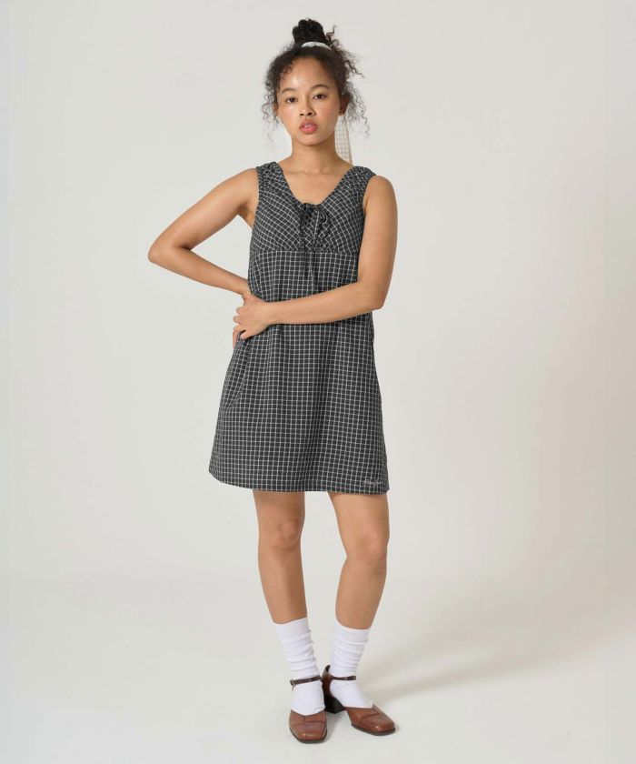 チェック柄 ノースリーブギャザーワンピース TINA：JOJUN 全2色