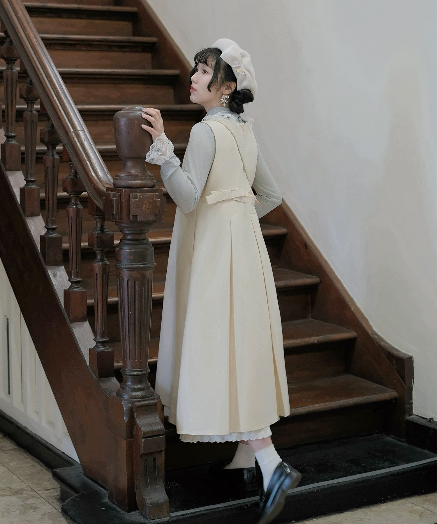 ボックスプリーツ クラシカル コットンレース ハイウエスト ロングワンピース アイボリー/チャコール/M