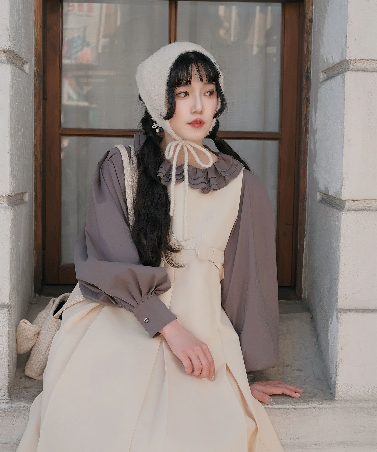 ボックスプリーツ クラシカル コットンレース ハイウエスト ロングワンピース アイボリー/チャコール/M