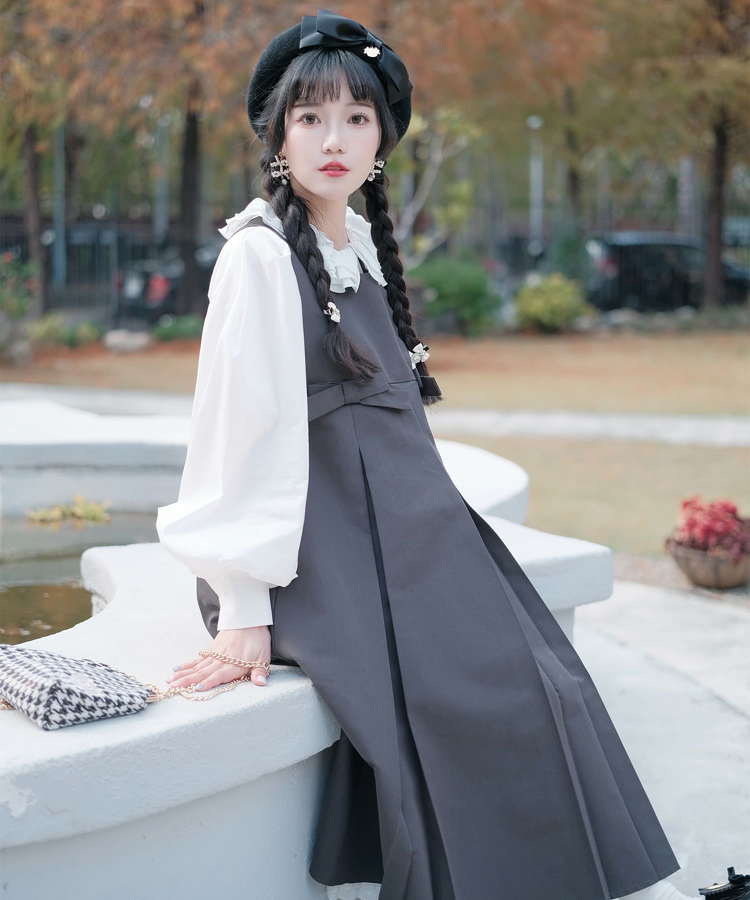 ボックスプリーツ クラシカル コットンレース ハイウエスト ロングワンピース アイボリー/チャコール/M