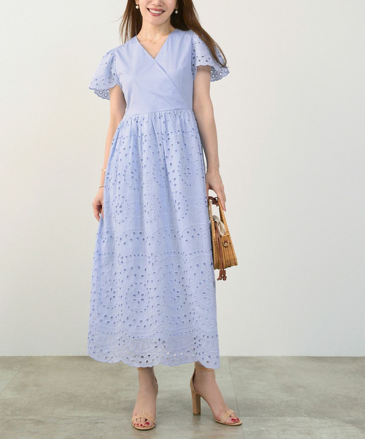 手洗い可Vネックレースおしゃれフェミニンナチュラル上品大人可愛いきれいめ夏ジョイントスペース