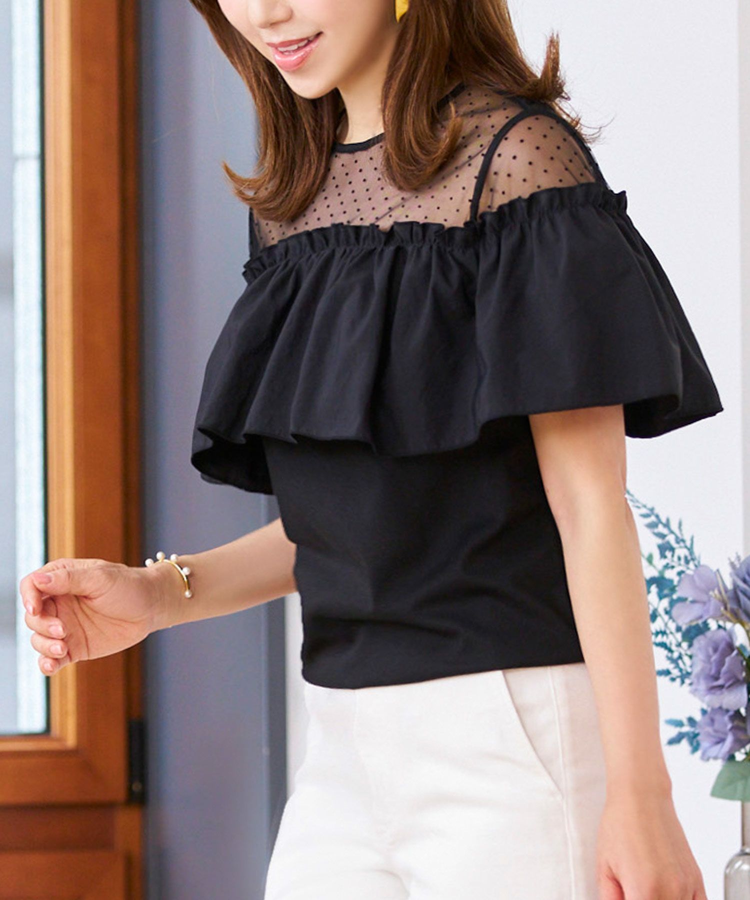 トップス レディース 半袖 夏 大人 かわいい きれいめ チュールレース ラッフルフリル 白黒 上品 ジョイントスペース