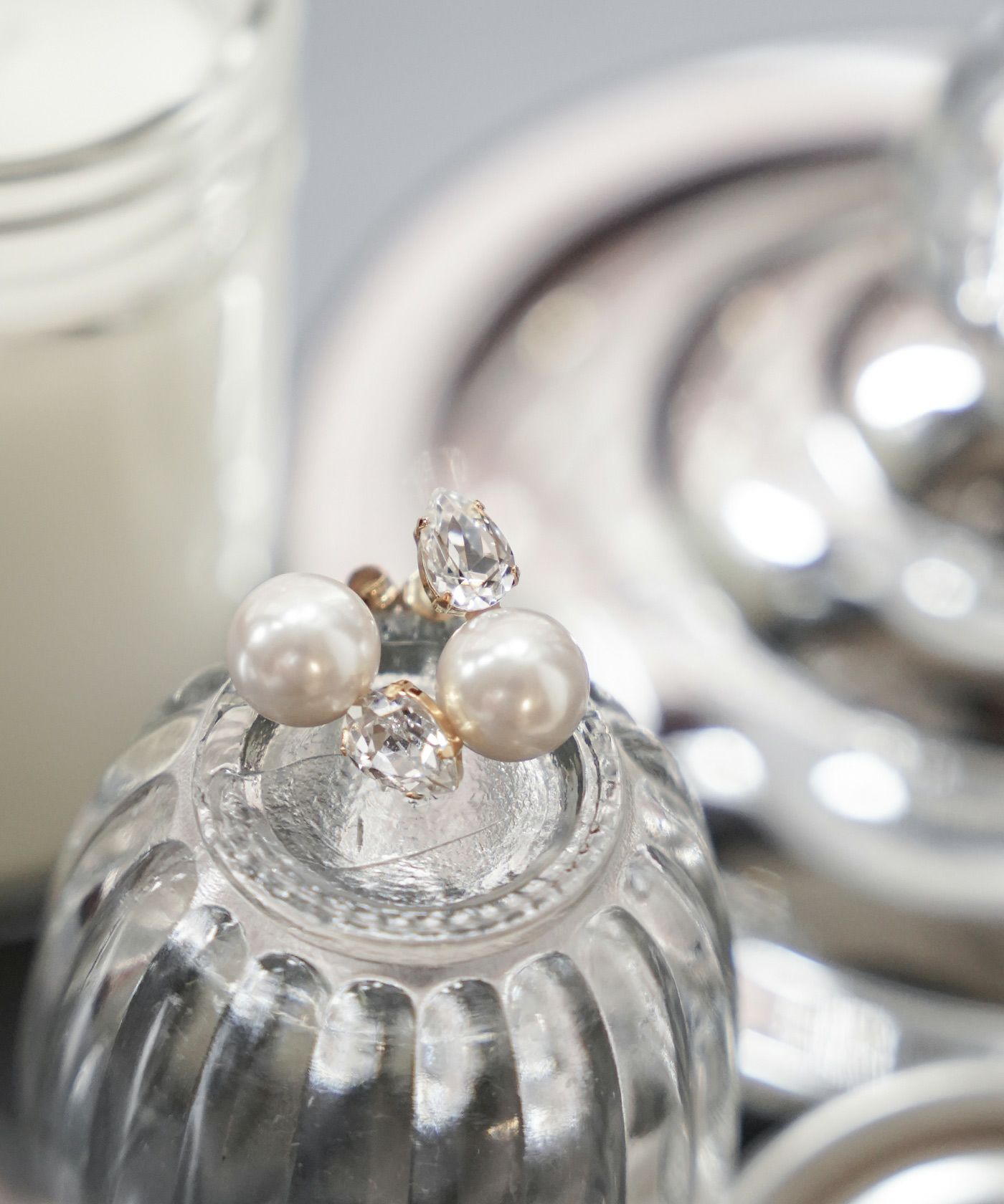  アップサイド ダウン ピアス Upside Down Pierce