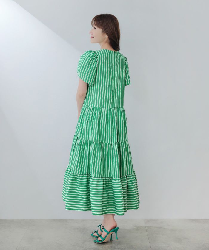 手洗い可Vネック袖山ギャザーフレアおしゃれフェミニンナチュラル上品大人可愛いきれいめ体型カバー夏ジョイントスペース