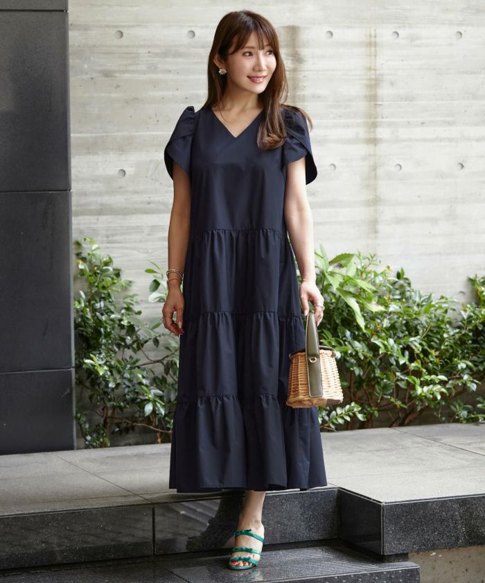 手洗い可Vネック袖山ギャザーフレアおしゃれフェミニンナチュラル上品大人可愛いきれいめ体型カバー夏ジョイントスペース