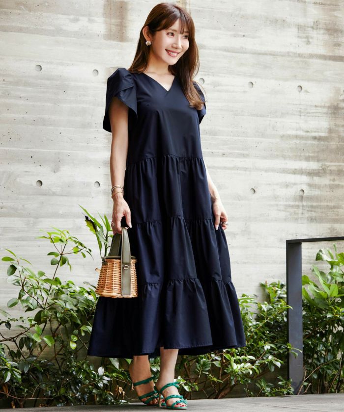 手洗い可Vネック袖山ギャザーフレアおしゃれフェミニンナチュラル上品大人可愛いきれいめ体型カバー夏ジョイントスペース