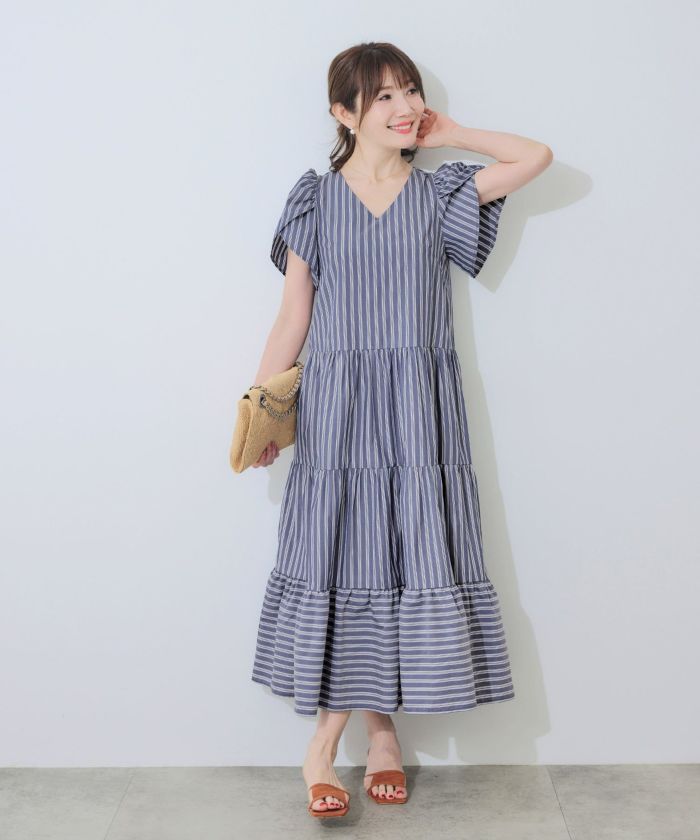 手洗い可Vネック袖山ギャザーフレアおしゃれフェミニンナチュラル上品大人可愛いきれいめ体型カバー夏ジョイントスペース