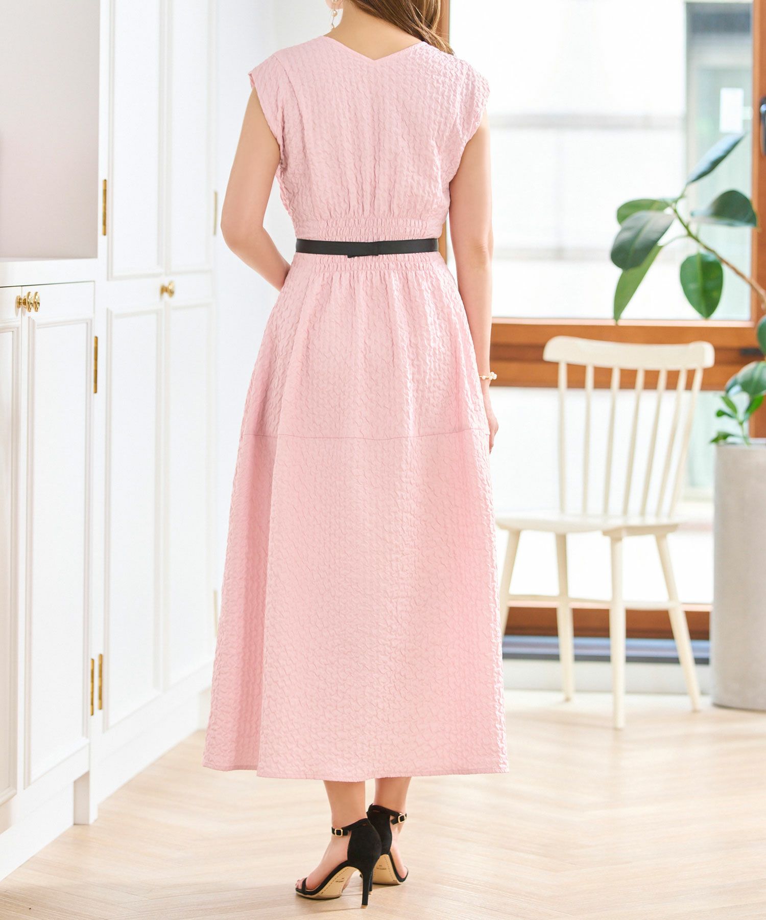 ワンピースレディース春夏秋ピンクロングマキシノースリーブ上品かわいいきれいめオフィスフィット&フレアジョイントスペース