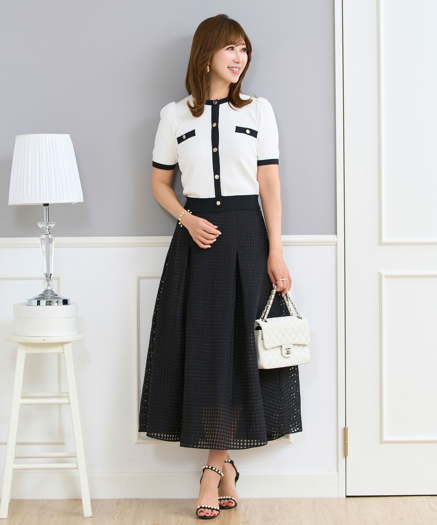 ニットカーディガンレディースピンク白黒春夏かわいい洗濯可大人配色きれいめ上品ジョイントスペース