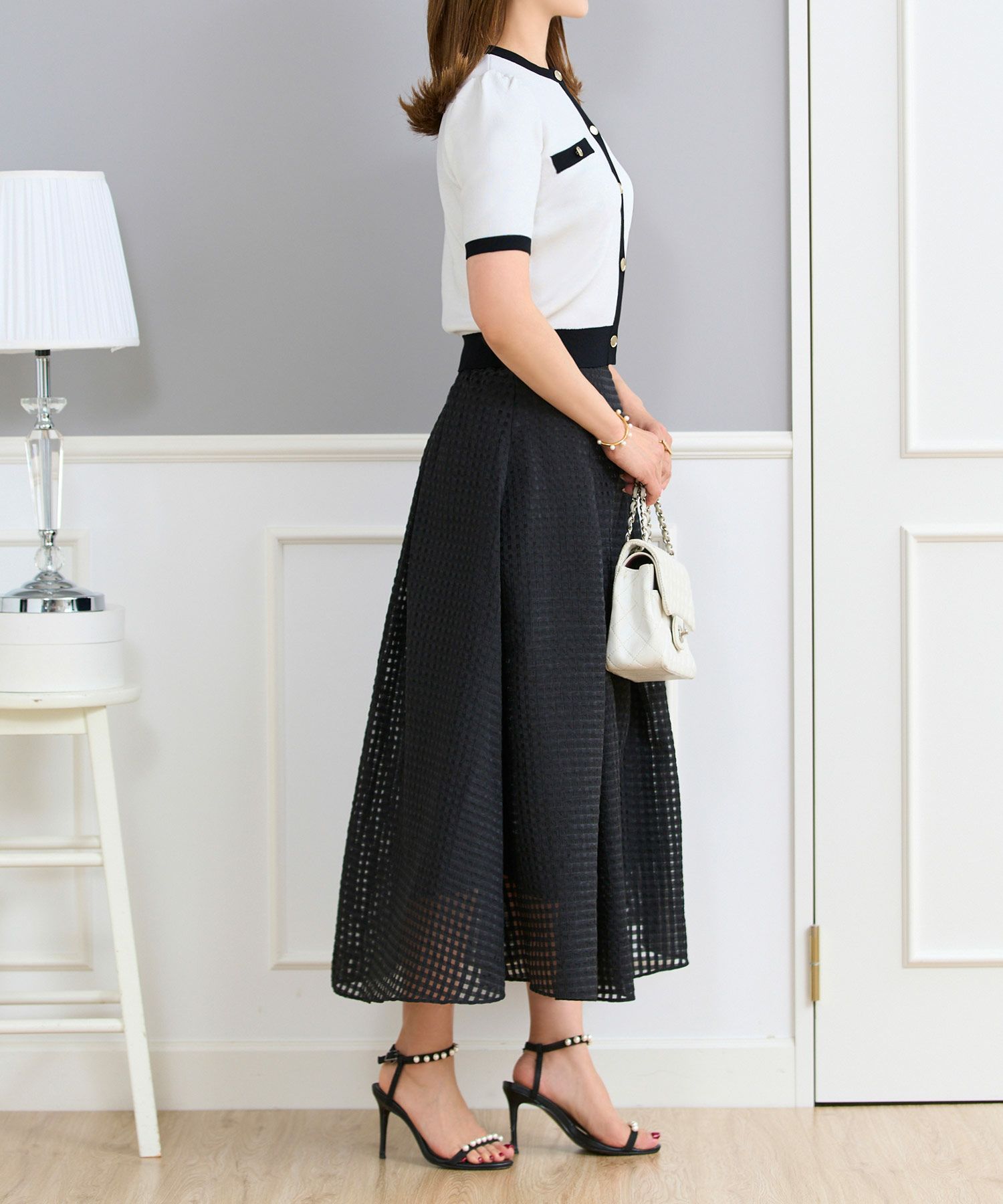 ニットカーディガンレディースピンク白黒春夏かわいい洗濯可大人配色きれいめ上品ジョイントスペース