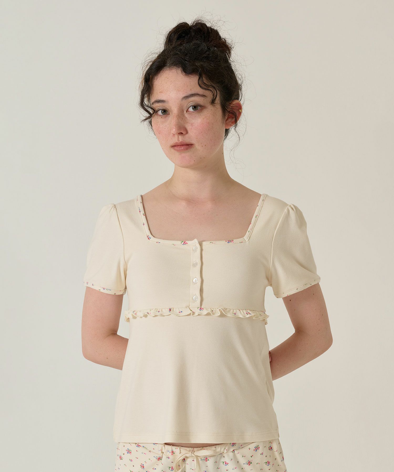 トップス/パッド付/半袖/花柄/アイボリー