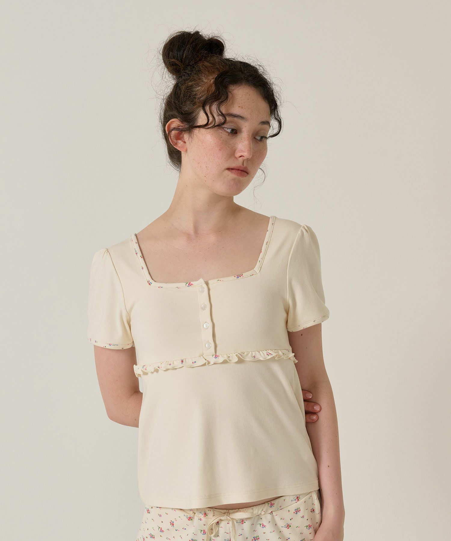 トップス/パッド付/半袖/花柄/アイボリー