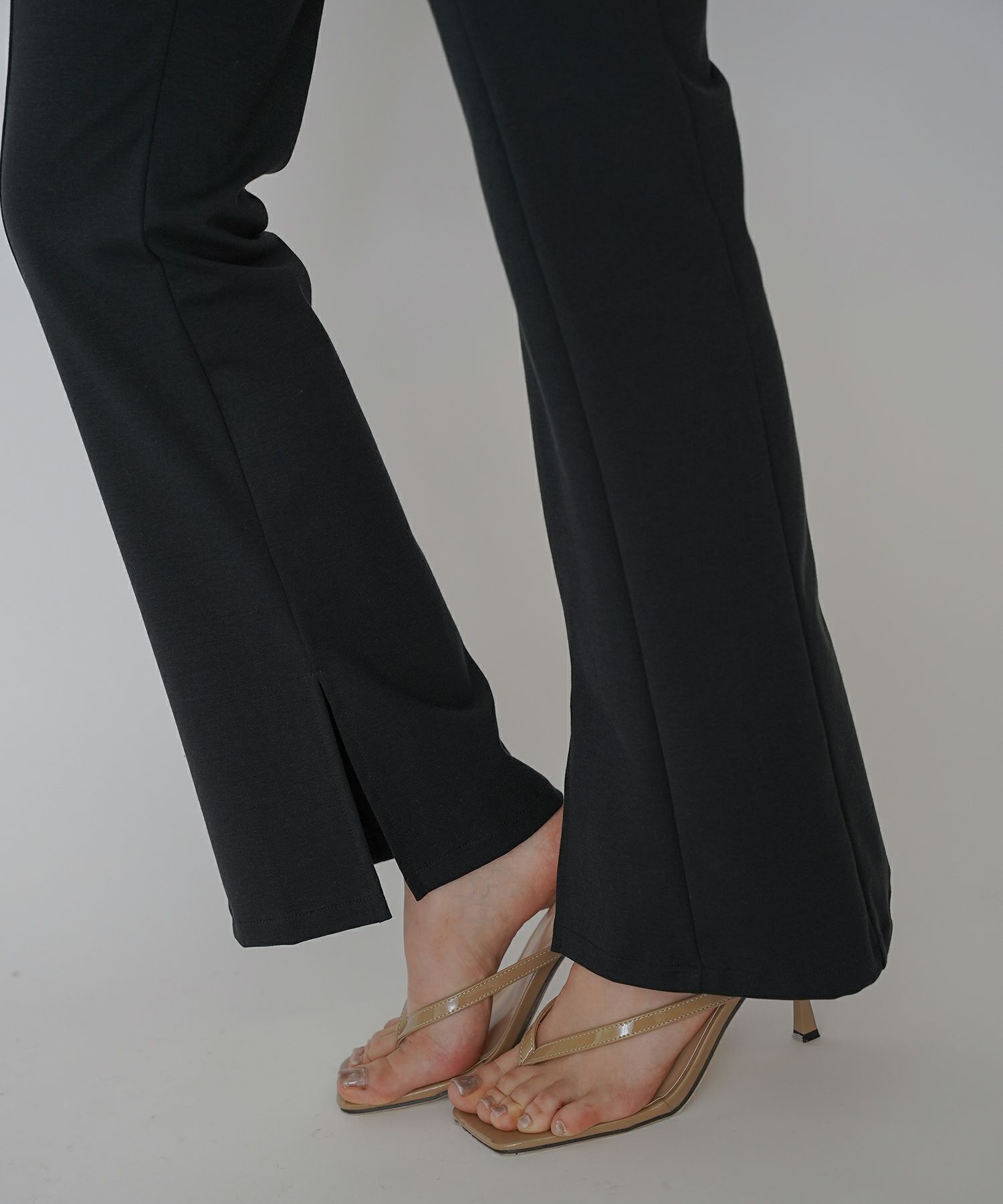 裾スリット レギンス パンツ KINO THE KEI裾スリット レギンス パンツ KINO THE KEI