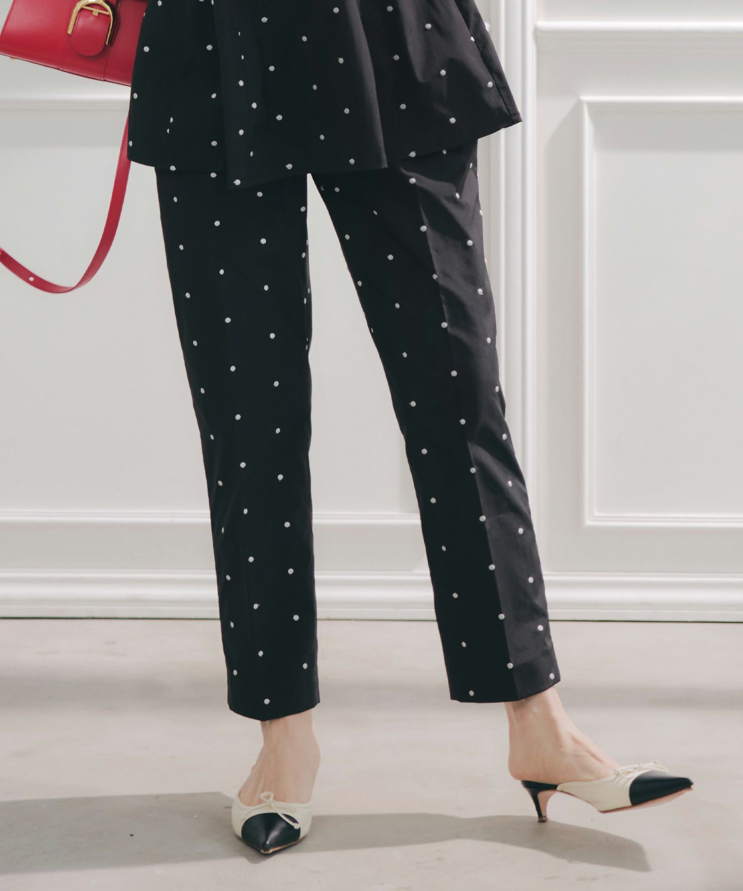 手洗い可セットアップ対応可水玉かわいい上品きれいめ大人カジュアルオフィスフォーマルフェミニン美脚ジョイントスペース