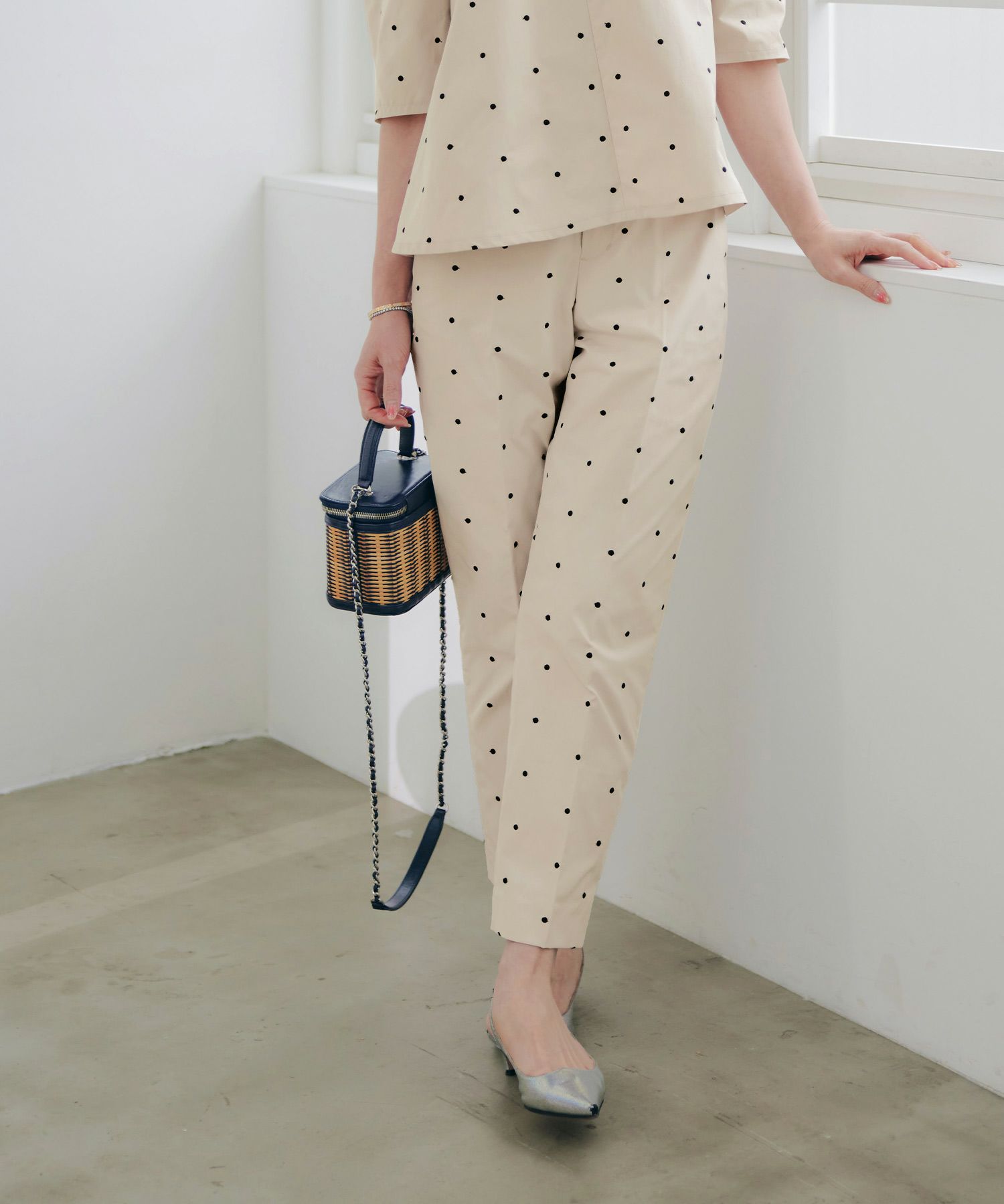 手洗い可セットアップ対応可水玉かわいい上品きれいめ大人カジュアルオフィスフォーマルフェミニン美脚ジョイントスペース