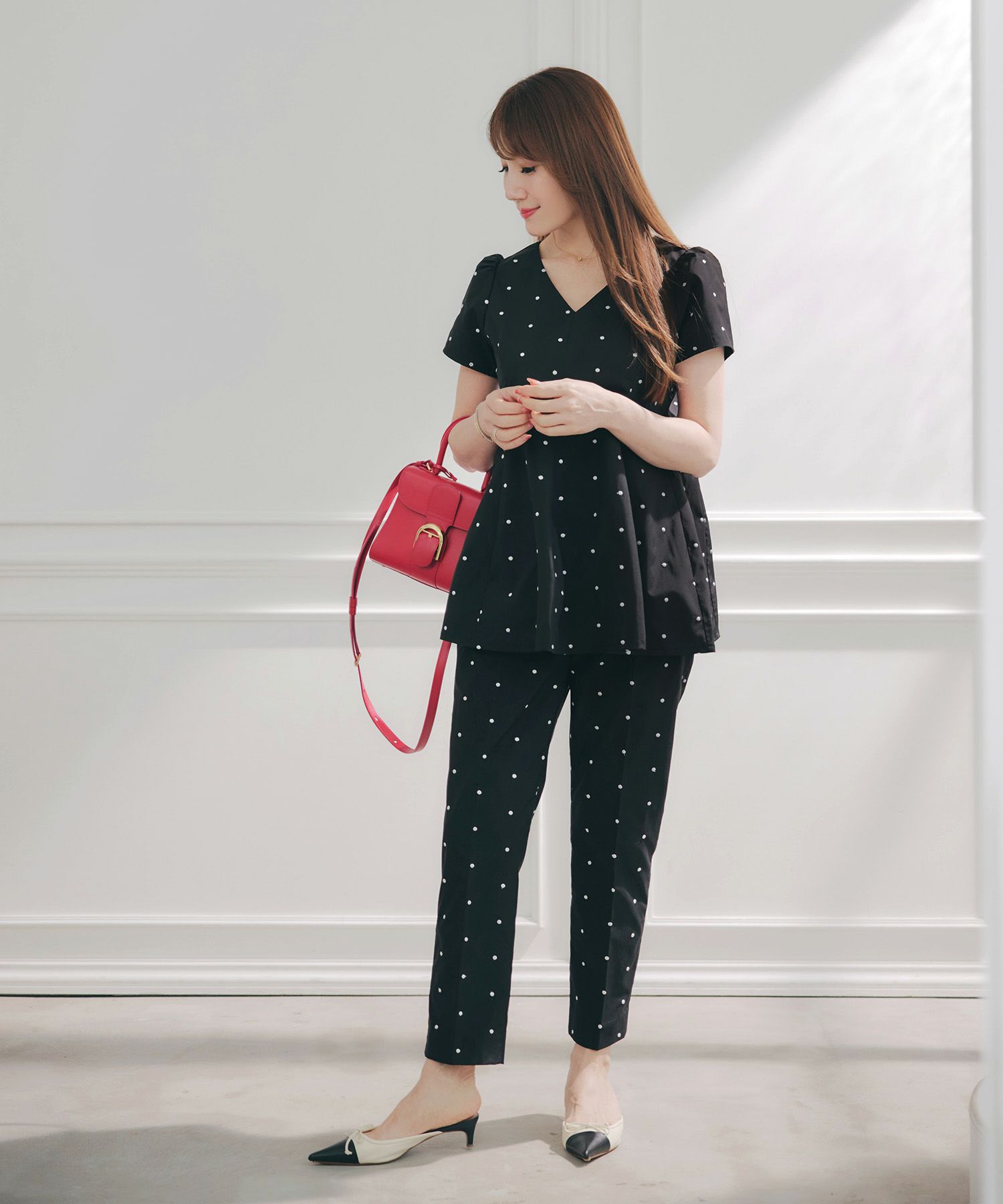 手洗い可セットアップ対応可水玉かわいい上品きれいめ大人カジュアルオフィスフォーマルフェミニン美脚ジョイントスペース