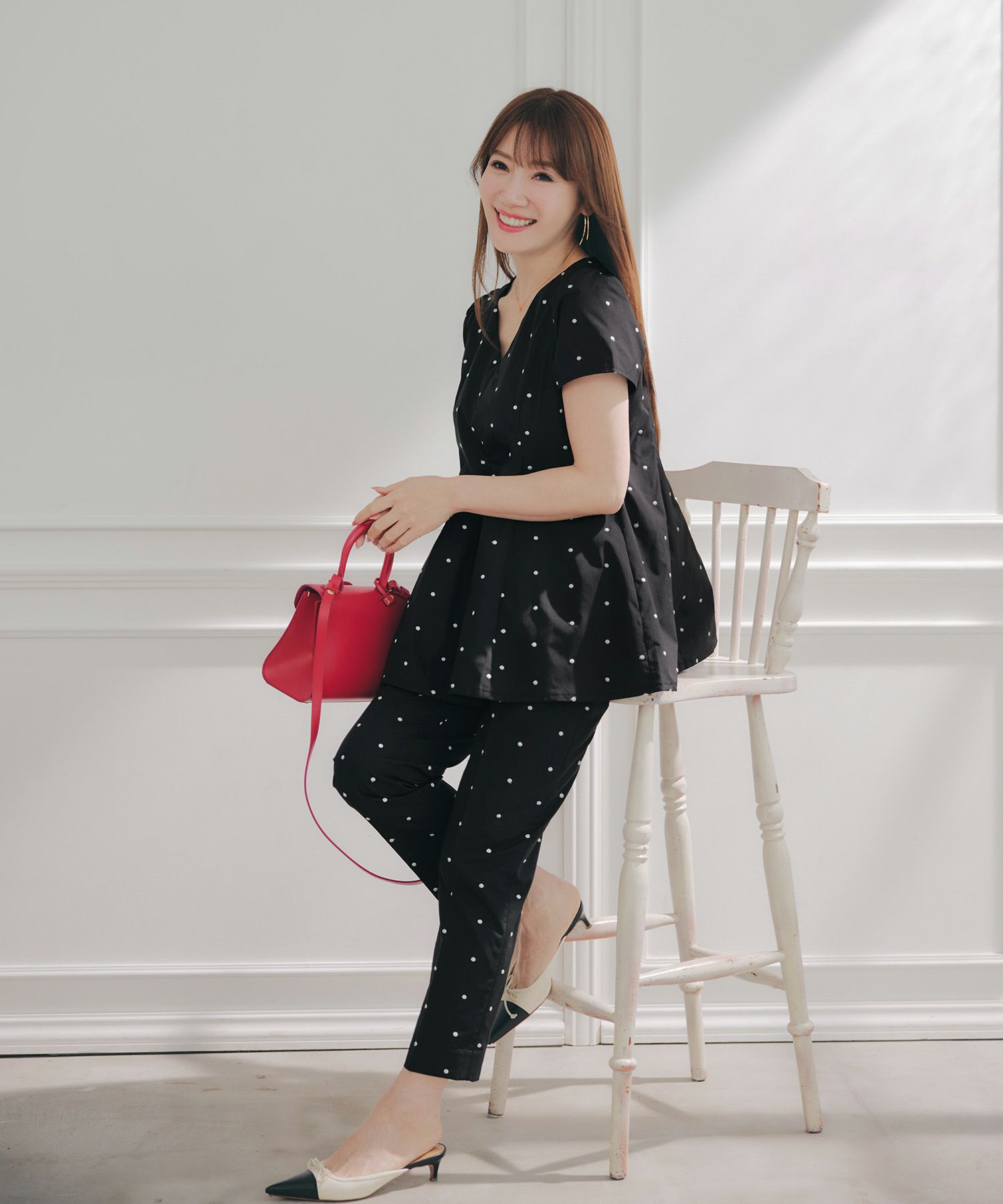 手洗い可 セットアップ対応可 水玉 かわいい 上品 きれいめ 大人カジュアル オフィス フォーマル フェミニン 体型カバー Vネック ジョイントスペース