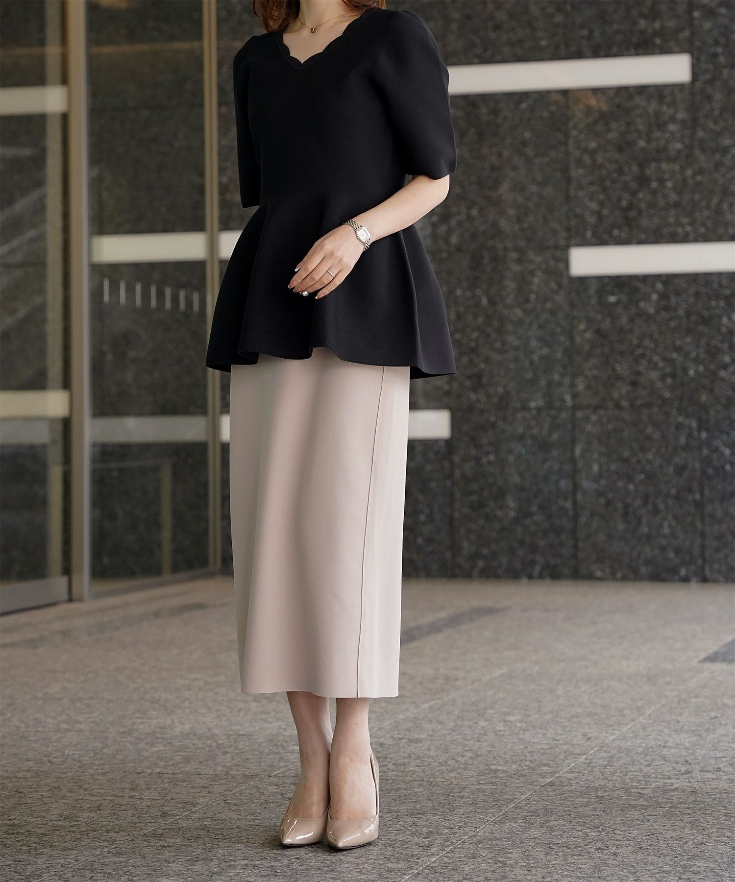 レディース ニットトップス  サマーニット スカラップ 半袖 きれいめ 上品 洗える ホワイト サックス ブラック S M