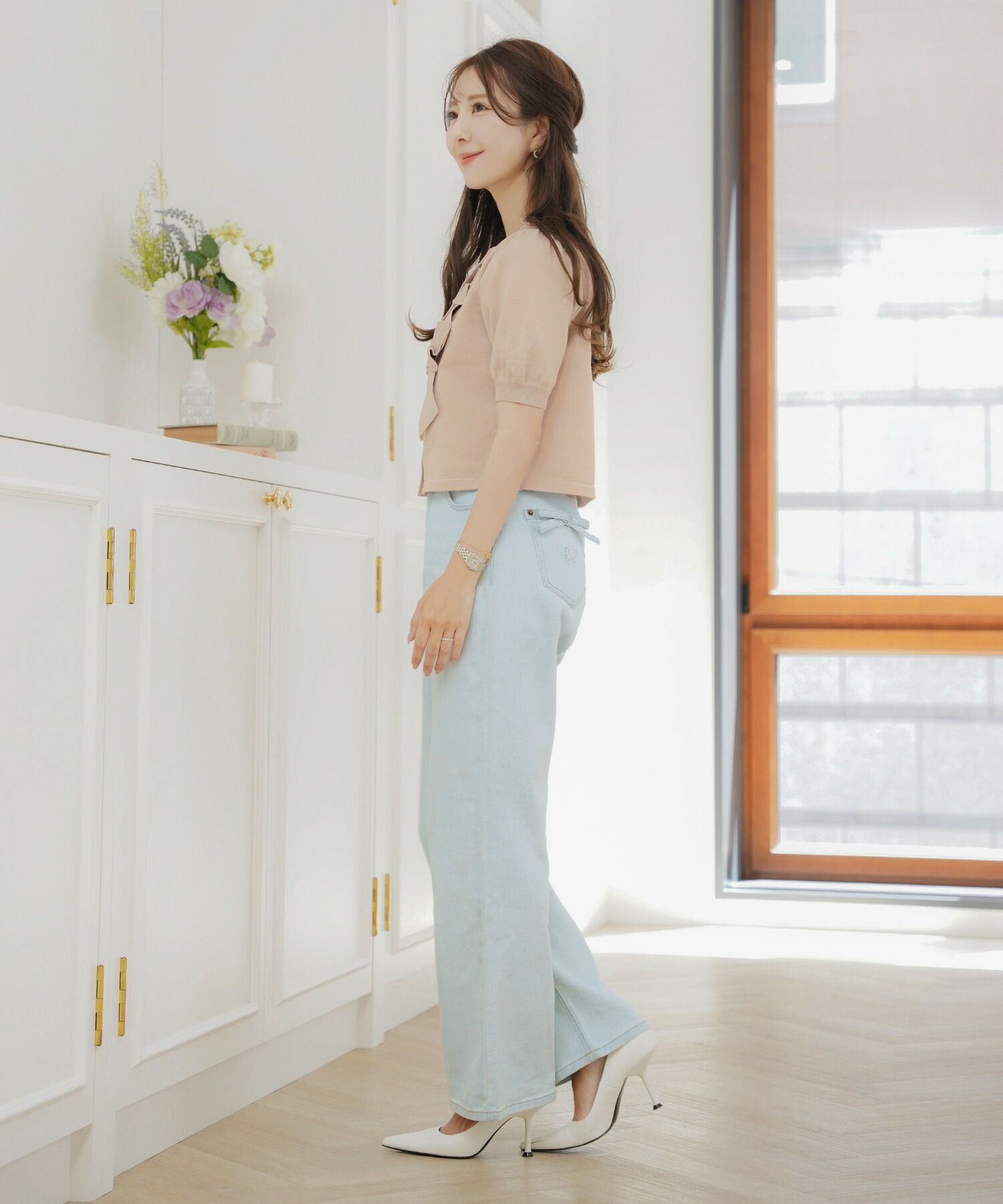 レディース/ニット/ジャケット/ショート丈/コンパクト丈/ゴールド/リボン/春/夏/秋/きれい/フェミニン/エレガント/上品