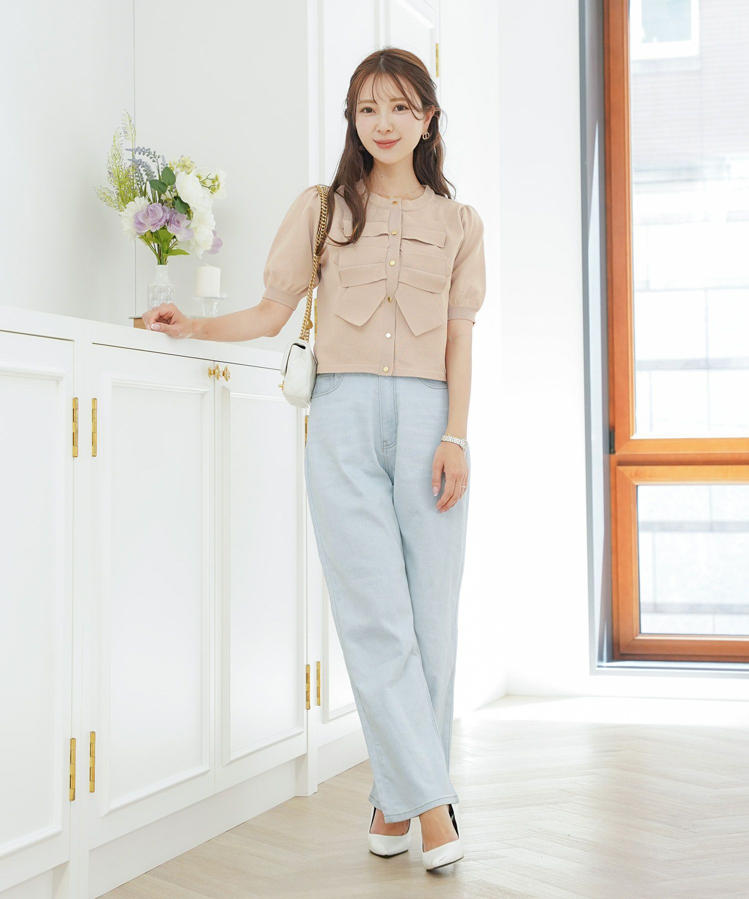 レディース/ニット/ジャケット/ショート丈/コンパクト丈/ゴールド/リボン/春/夏/秋/きれい/フェミニン/エレガント/上品