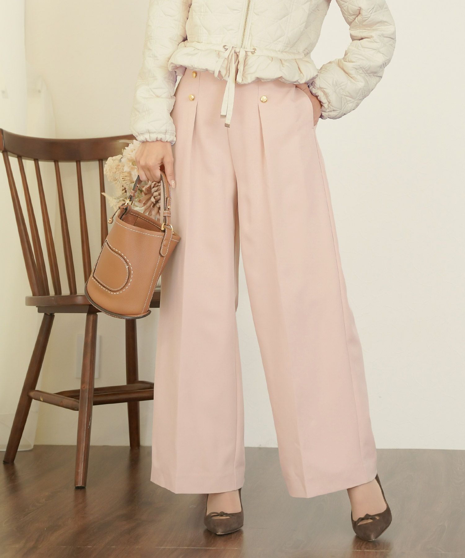 レディース/ボトムス/パンツ/ワイドパンツ/マリンパンツ/ゴールド/ボタン/ポケット/美脚/脚長/体型カバー/フルレングス/オールシーズン/夏/春/秋/冬/センタープレス/タック/ハイウエスト/アイボリー/ピンクベージュ/ネイビー