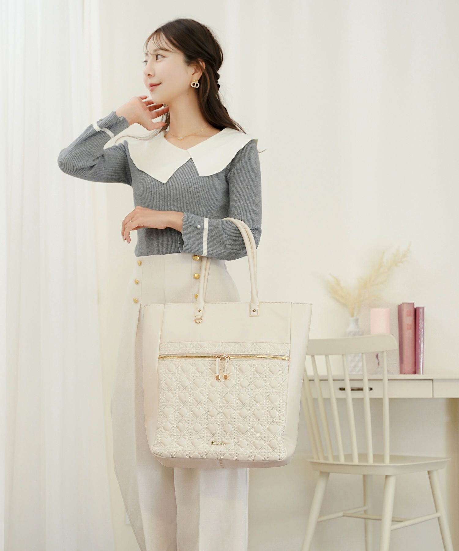 レディース/ビジネスバッグ/A4/軽量/大容量/通勤/バッグ/pc/キャリーオン/トートバッグ/20代/30代/40代/ギフト/td/母の日/春/夏/秋/冬/ハートキルティング/可愛い/推し活/お仕事/ビジネスバッグ/旅行/ハンドル/肩掛け