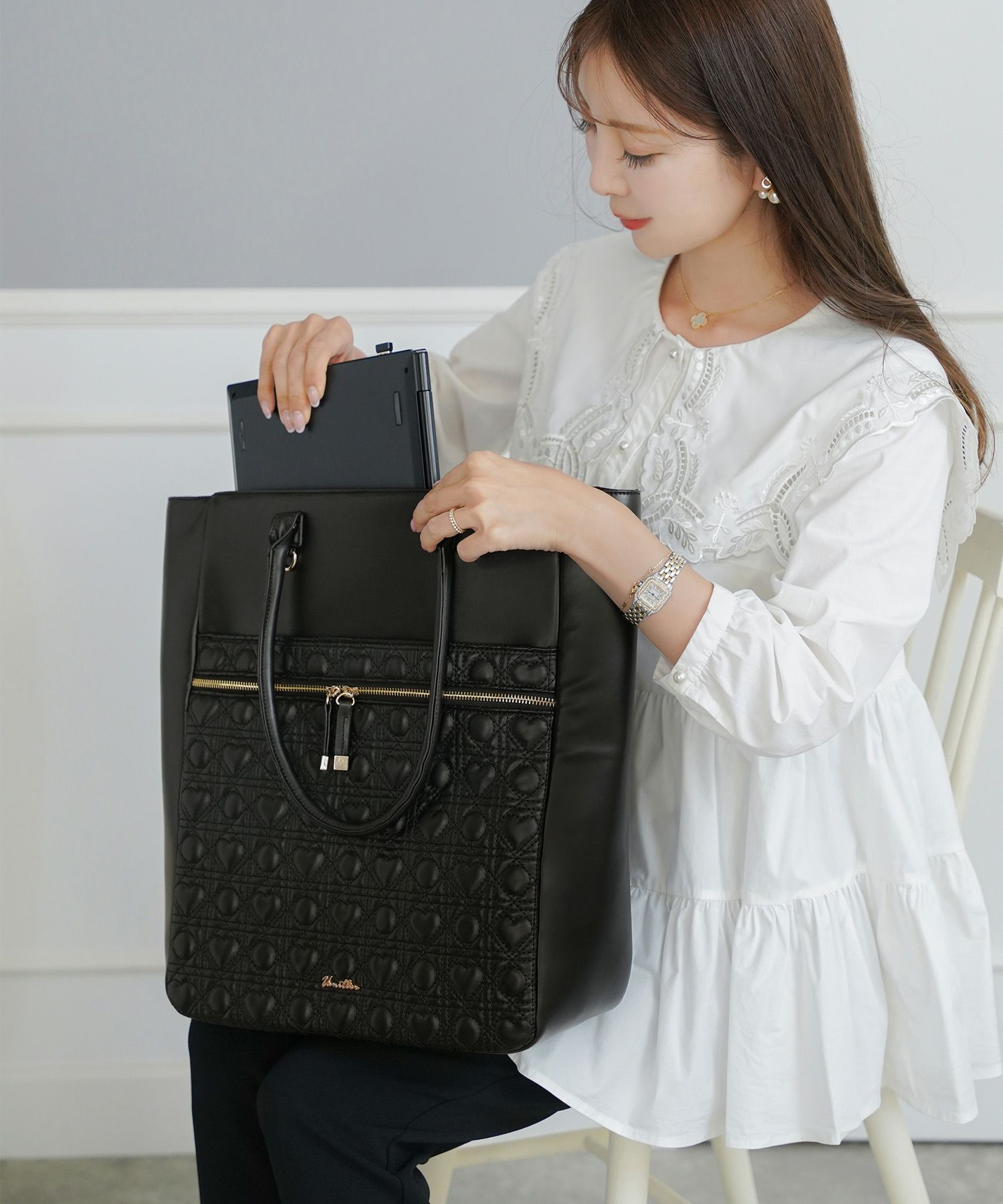 レディース/ビジネスバッグ/A4/軽量/大容量/通勤/バッグ/pc/キャリーオン/トートバッグ/20代/30代/40代/ギフト/td/母の日/春/夏/秋/冬/ハートキルティング/可愛い/推し活/お仕事/ビジネスバッグ/旅行/ハンドル/肩掛け