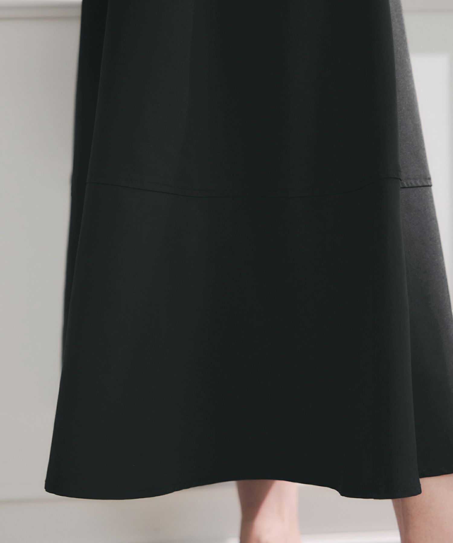 手洗い可上品きれいめボーダー柄大人可愛いオフィスカジュアルフェニミンオフィス白黒ジョイントスペース