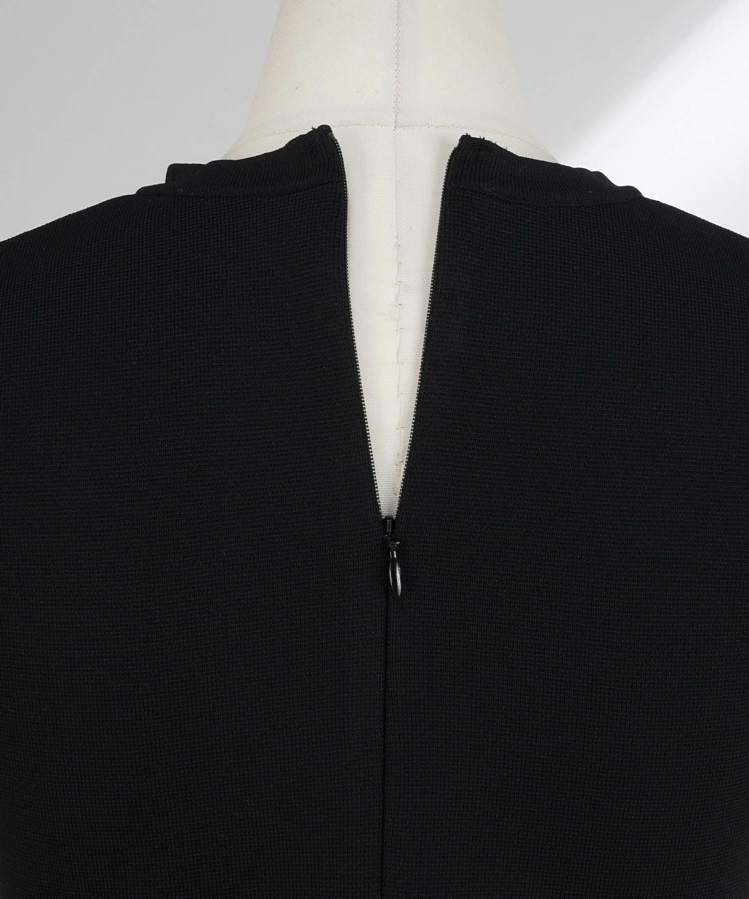 手洗い可上品きれいめボーダー柄大人可愛いオフィスカジュアルフェニミンオフィス白黒ジョイントスペース