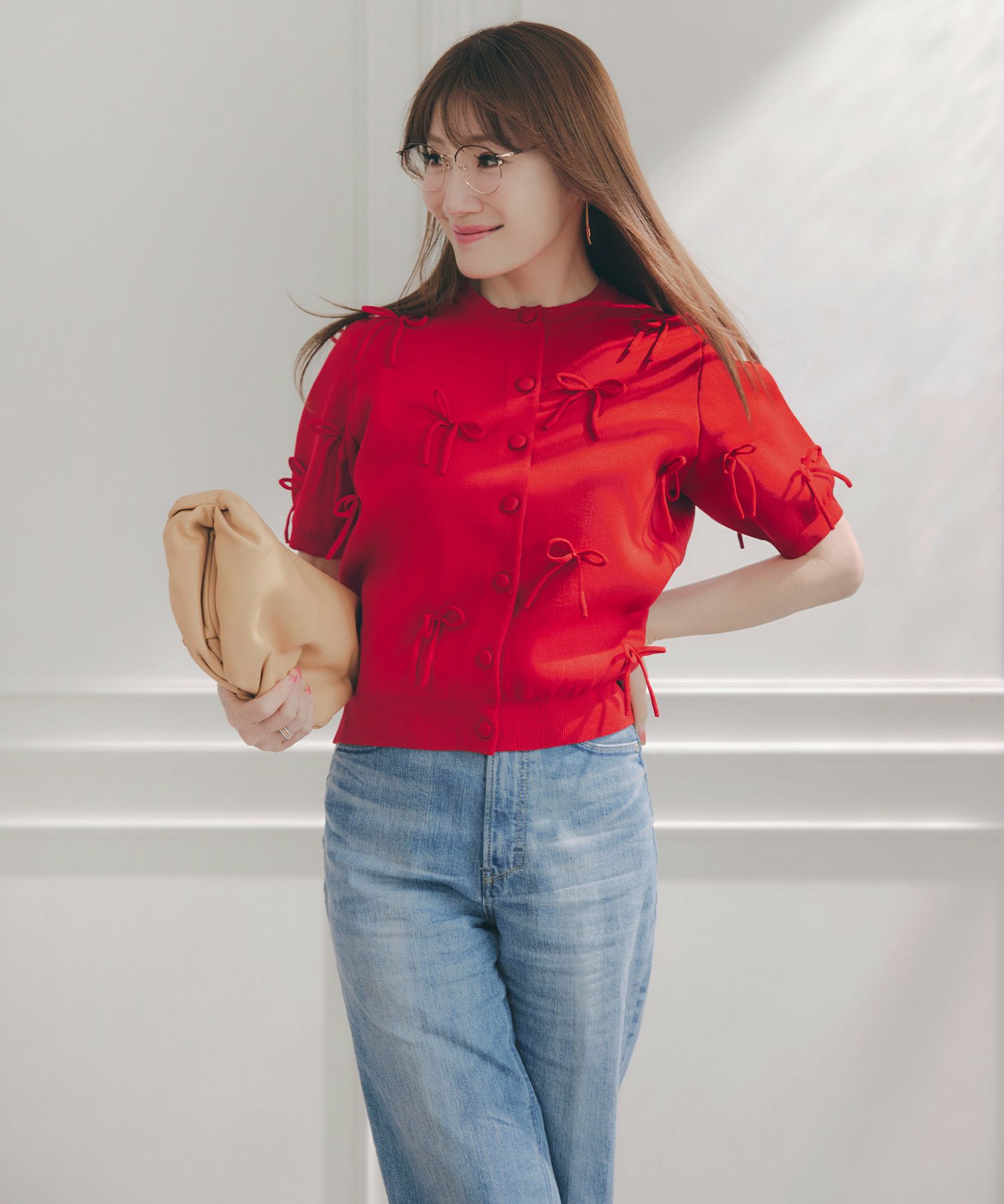 手洗い可ラウンドネック裾リブおしゃれフェミニン上品大人可愛いきれいめ大人カジュアルくるみ釦ジョイントスペース