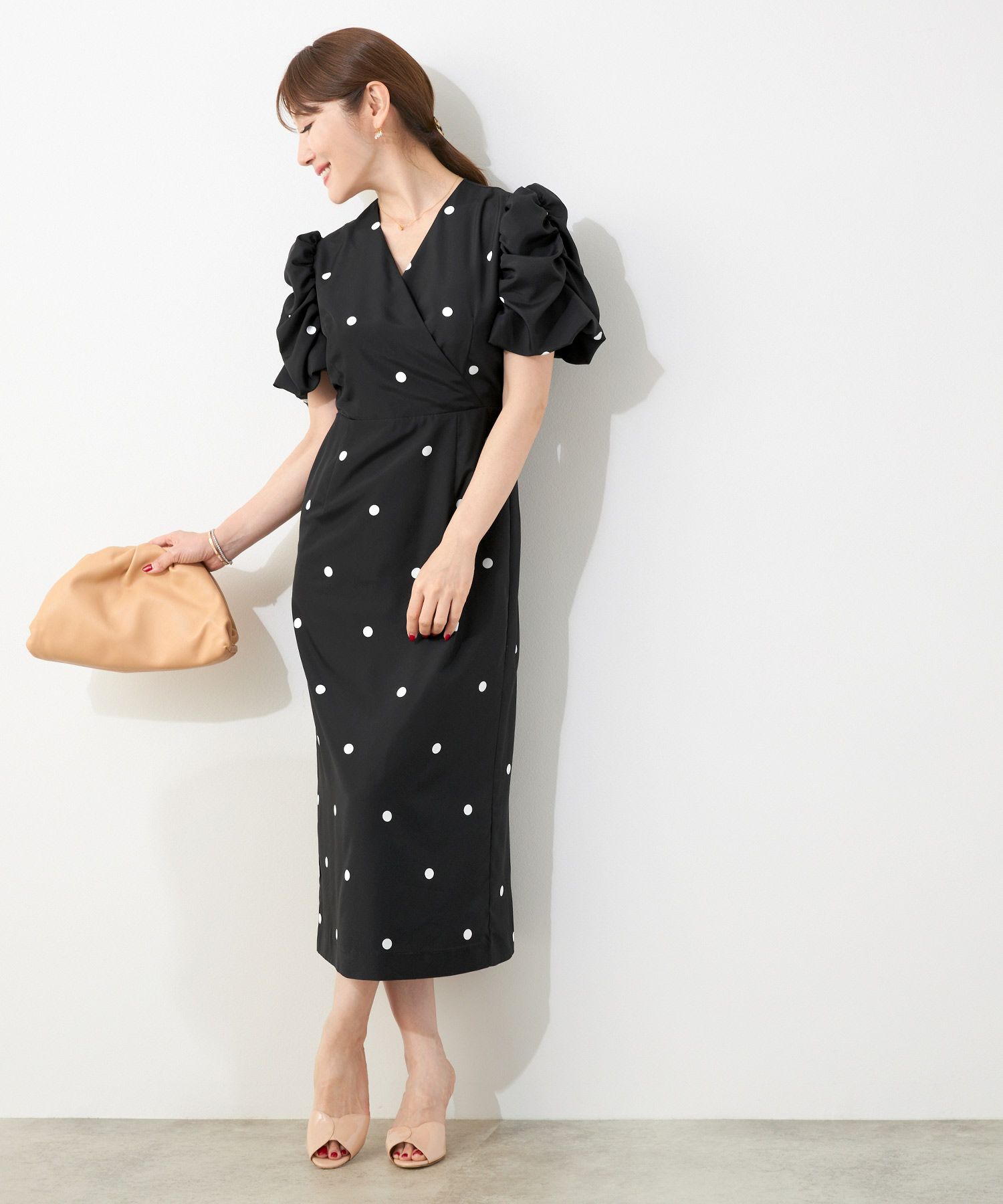 手洗い可Vネックタイトオケージョンセレモニーおしゃれフェミニン上品大人可愛いきれいめ半袖夏柄ジョイントスペース