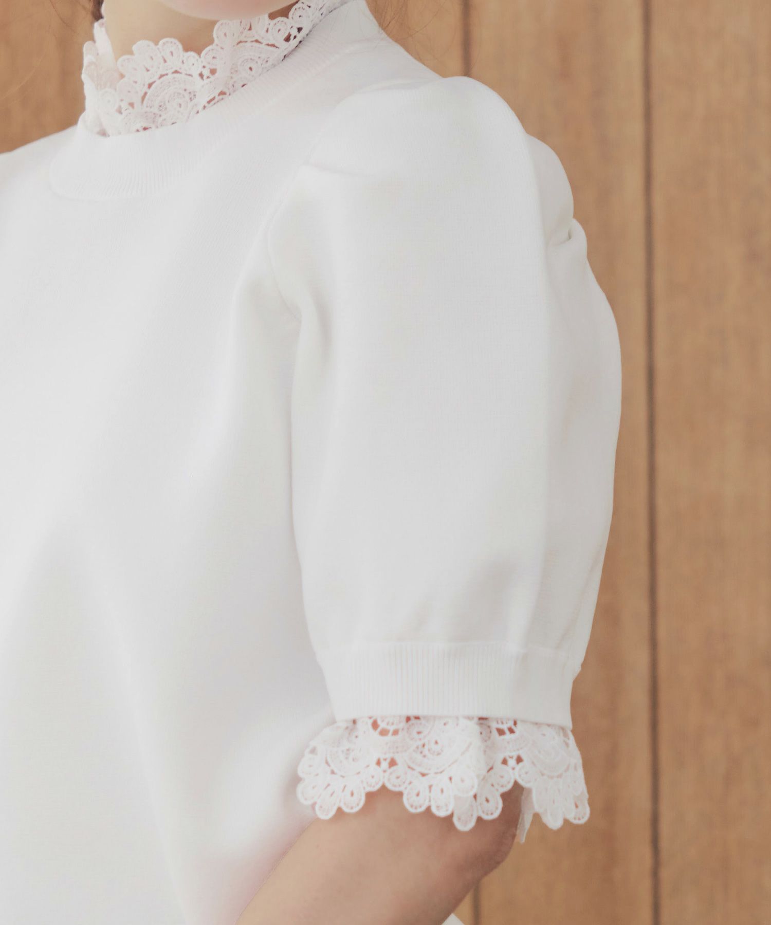 手洗い可ラウンドネック裾リブおしゃれフェミニンオフィス上品大人可愛いきれいめ大人カジュアルジョイントスペース