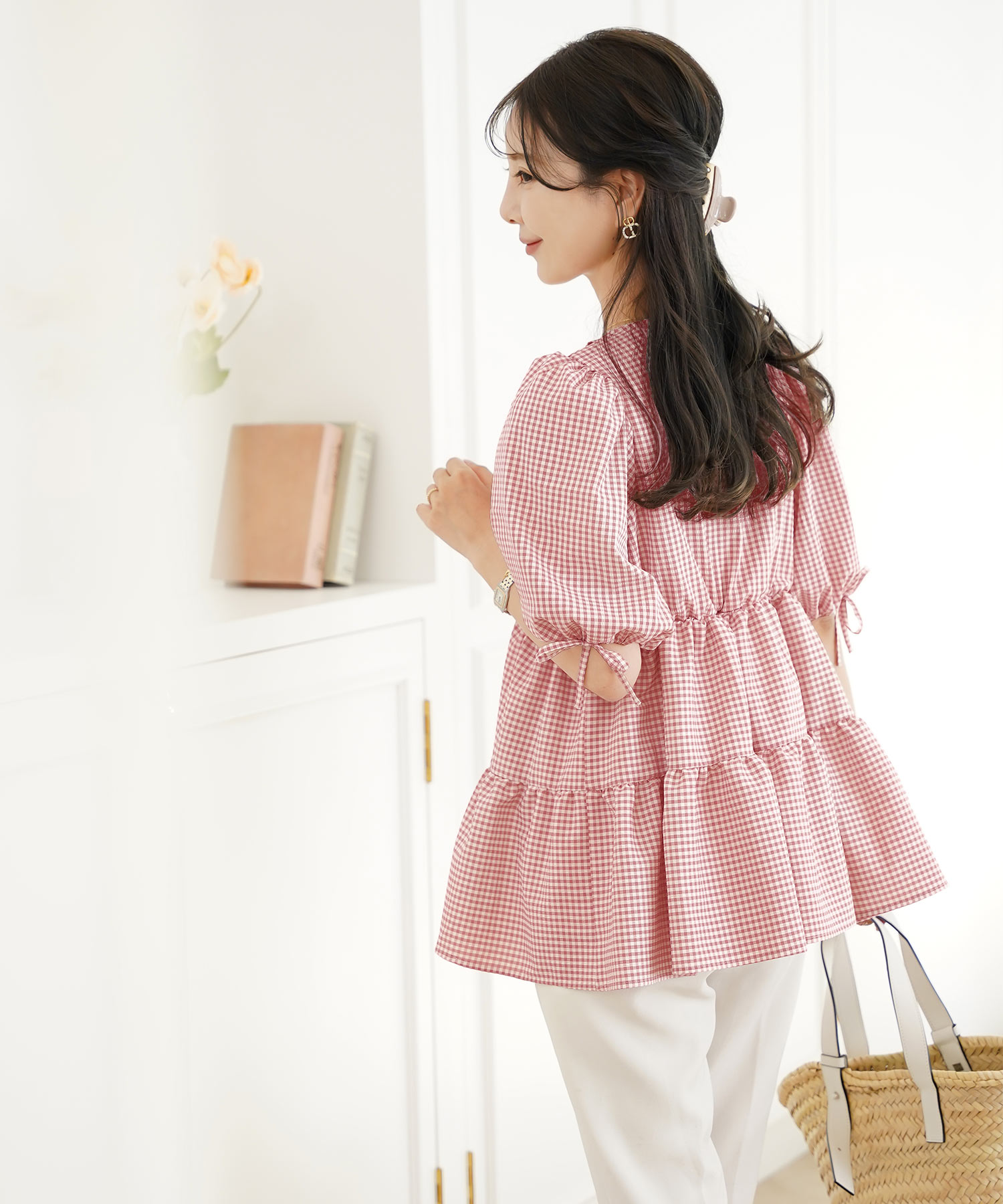 レディース/トップス/ブラウス/ギャザー/ペプラム/ボリューム/フレア/半袖/パフスリーブ/袖口ゴム/ウエストゴム/ギンガムチェック/柄/ホワイト/ピンク/ブラック/イージーケア/春/夏/秋