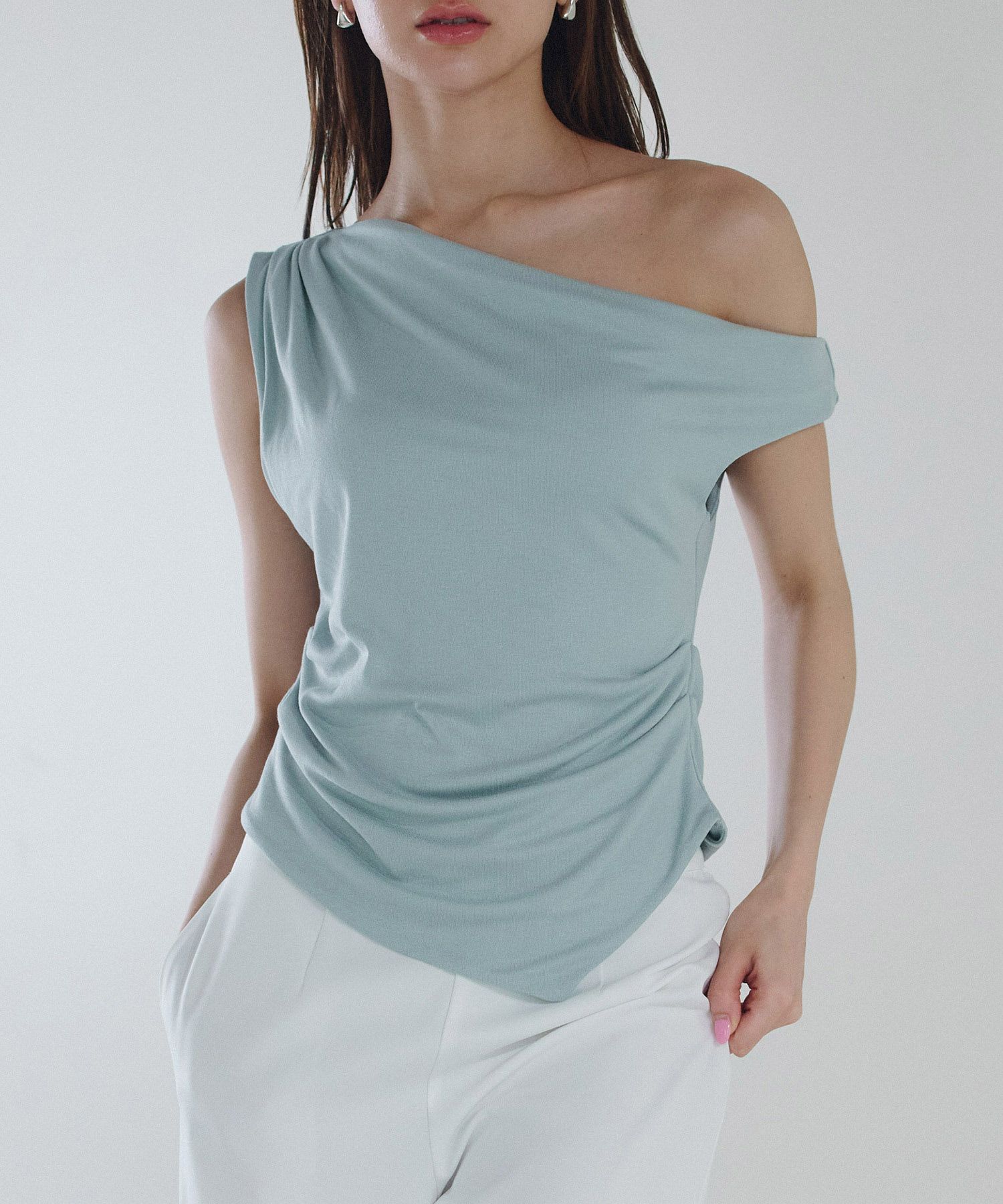 アシンメトリー オフショル プルオーバー KINO THE KEI