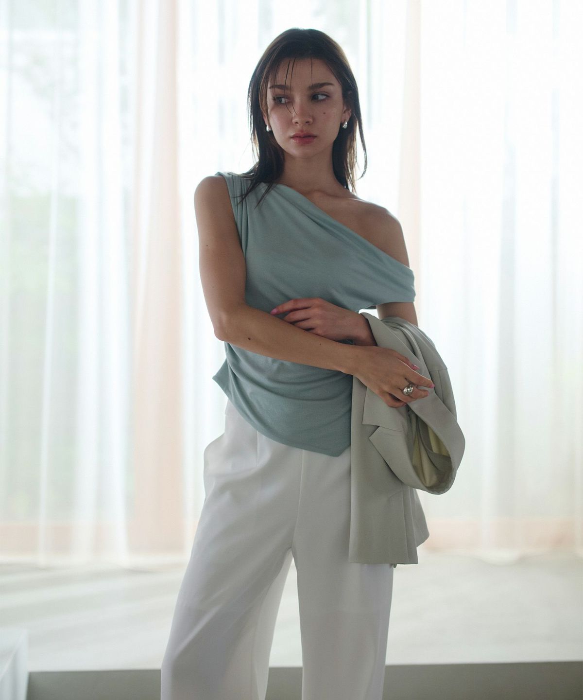 アシンメトリー オフショル プルオーバー KINO THE KEI