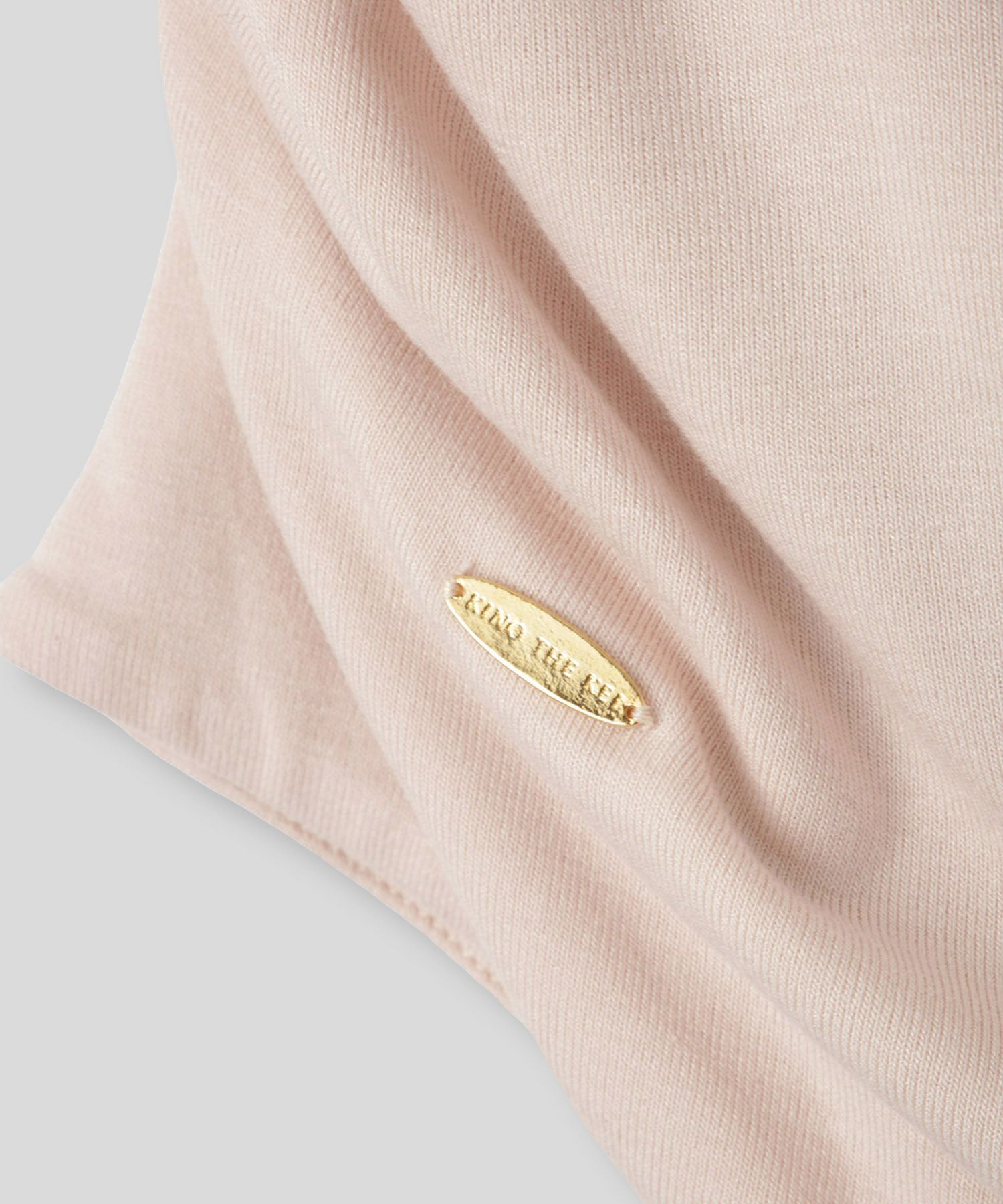 アシンメトリー オフショル プルオーバー KINO THE KEI