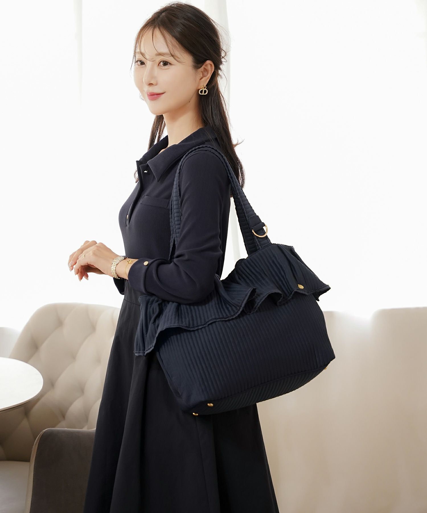 レディース/バッグ/グッズ/トートバッグ/大容量/ハンドル/肩掛け/フリル/チャコール/ピンク/クリーム/ベージュ/オールシーズン/ママ/ベビーカー/お出かけ/産前産後/入院バッグ/かわいい/フェミニン/上品/ナチュラル/カジュアル