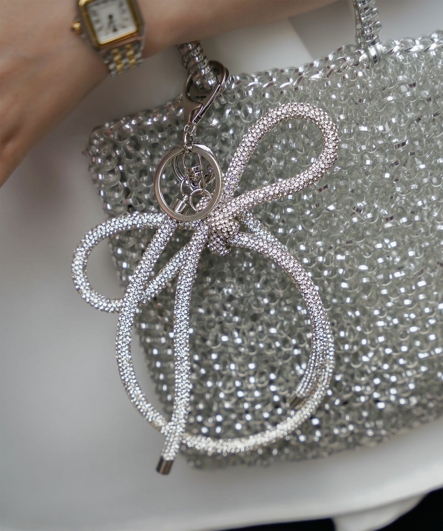 セレクト レディース キラキラ リボン チャーム きれいめ 大人可愛い トレンド/シルバー/ブラック/フリー/ラインストーン