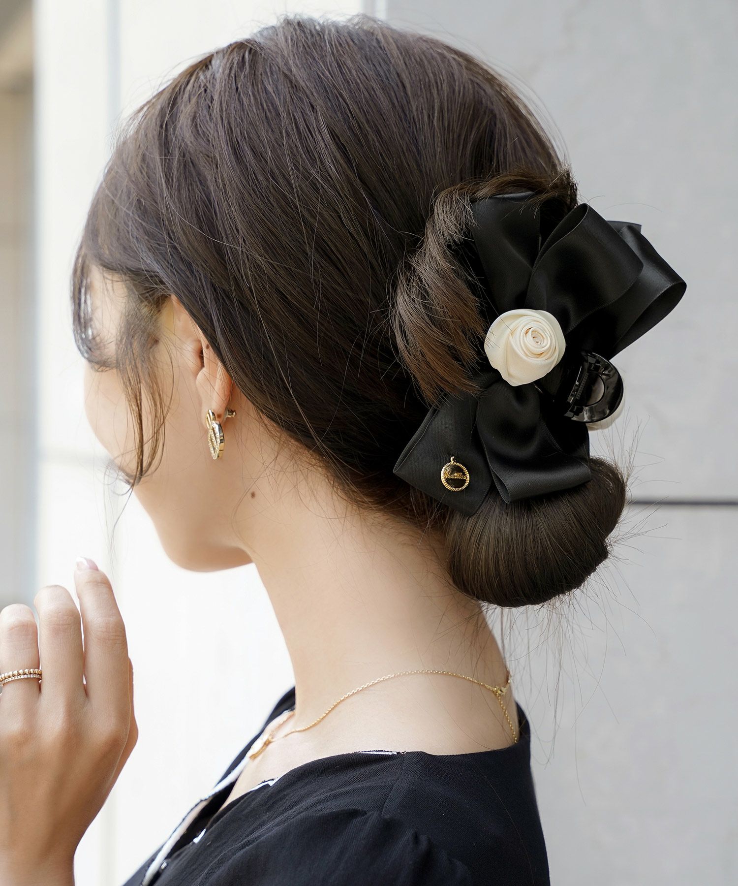 レディース/小物/ヘアアクセ/バンス/クリップ/ヘア/髪留め/ヘアアレンジ/ポニーテール/ハーフアップ/リボン/薔薇/ブラック/配色/バイカラー/綺麗め/上品/エレガント/フェミニン