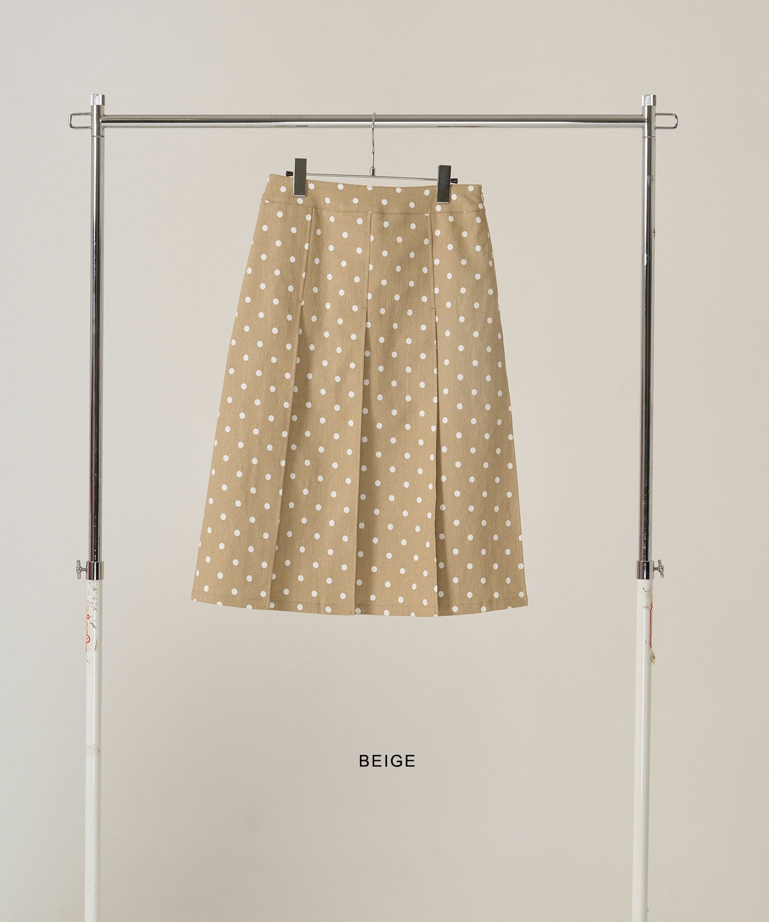 TINA:JOJUN ドット柄プリーツスカート　sサイズ TINA：JOJUN（ティーナジョジュン） スカート ドット柄 プリーツ