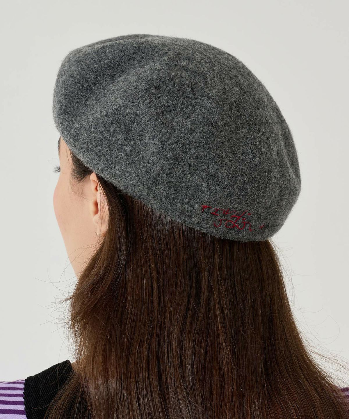 刺繍/ベレー帽/帽子/グレー