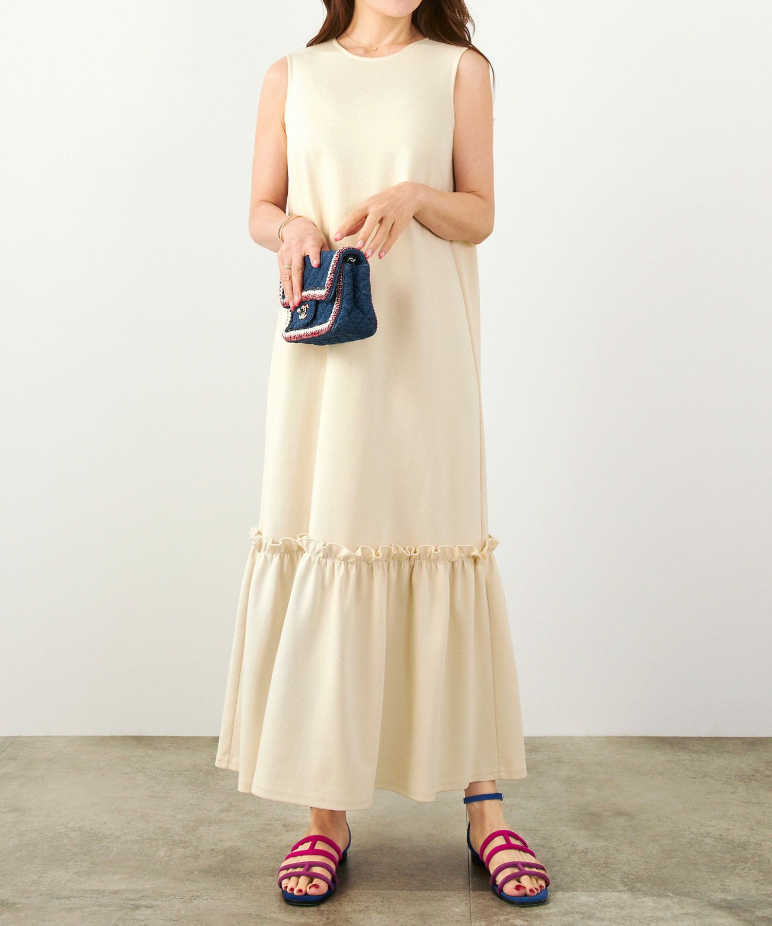 手洗い可かわいい上品きれいめ大人カジュアルシンプルノースリーブ体型カバーフェニミンジョイントスペース