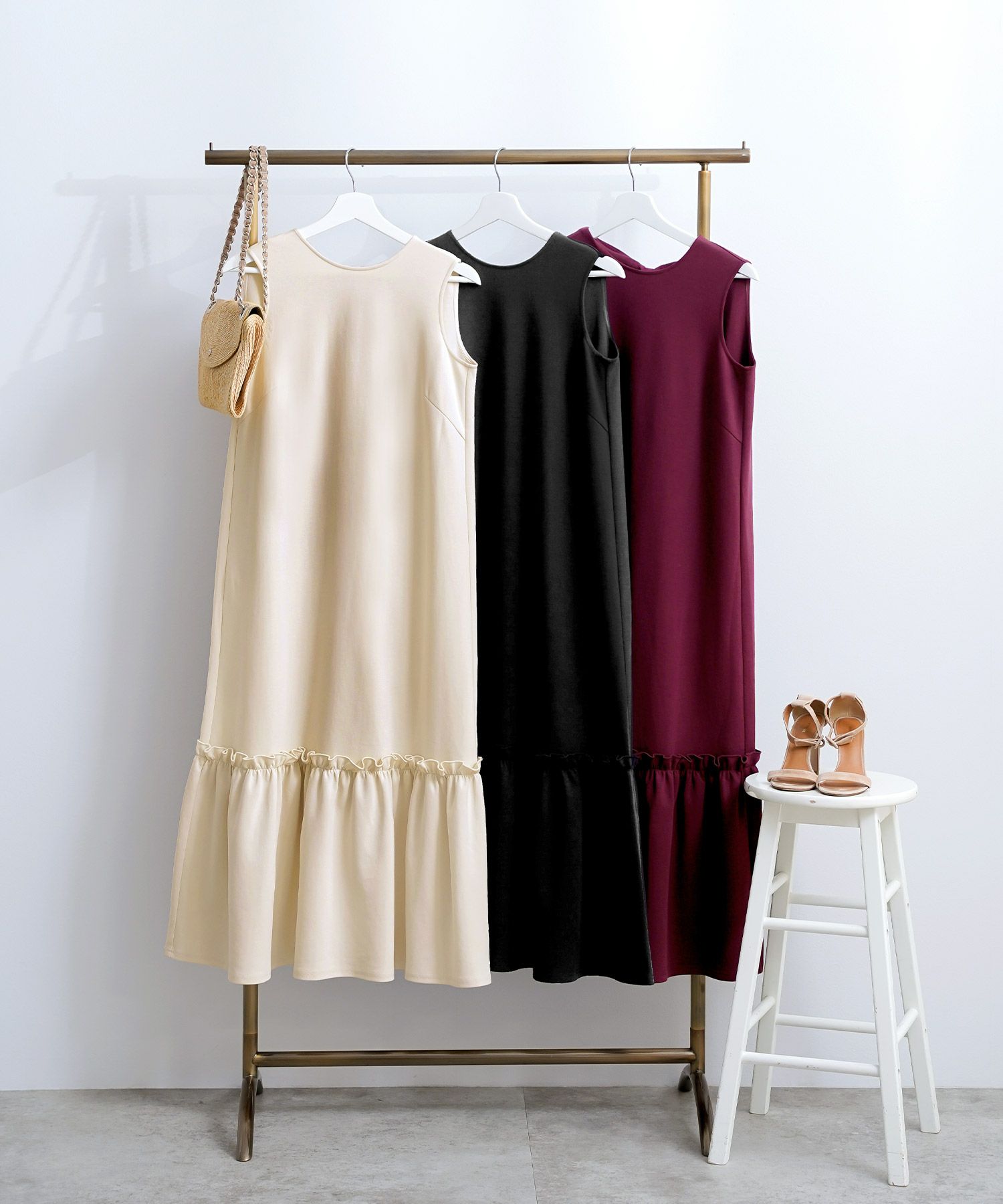 手洗い可かわいい上品きれいめ大人カジュアルシンプルノースリーブ体型カバーフェニミンジョイントスペース