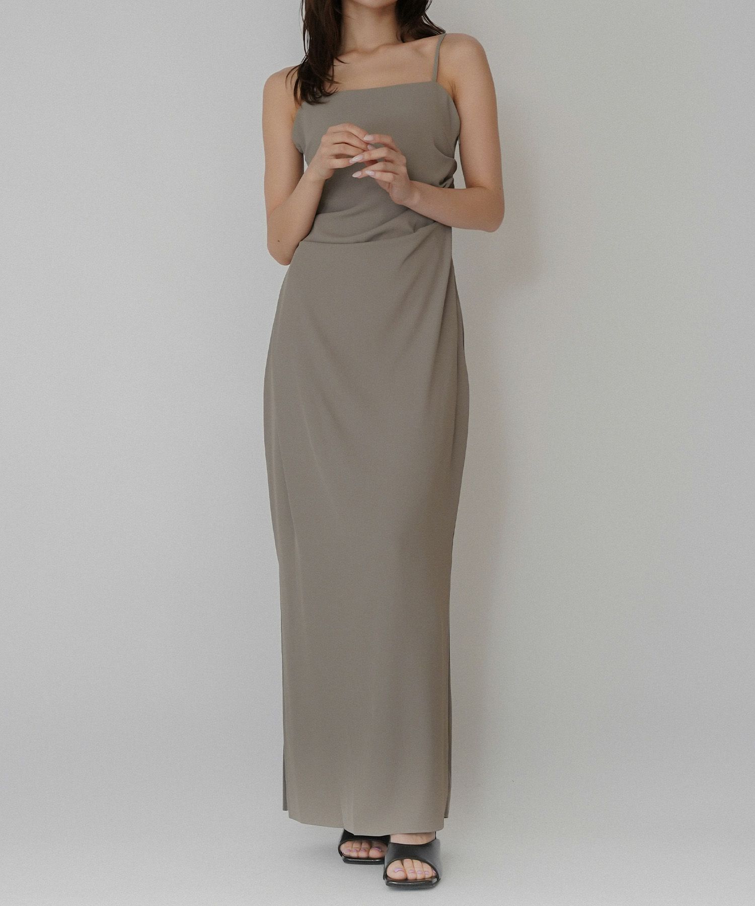 デザイン タック スリット キャミワンピース KINO THE KEI