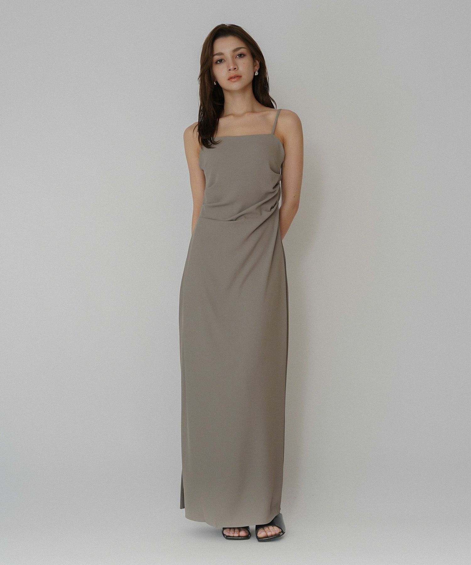 デザイン タック スリット キャミワンピース KINO THE KEI