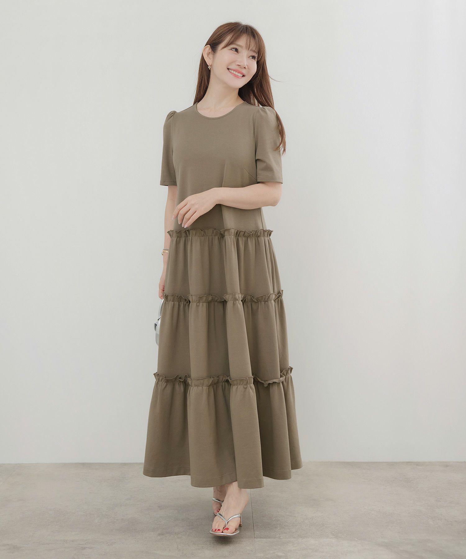 手洗い可かわいい上品きれいめ大人カジュアルシンプルリラックス旅行体型カバージョイントスペース