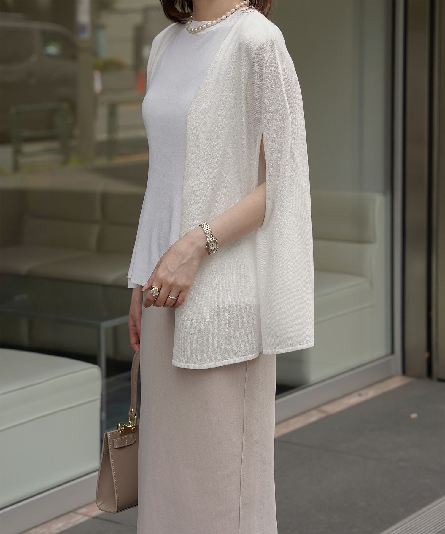 ケープ ニット カーディガン HUIT ホワイト/ベージュ/ブラック レディース シアー 薄手 ラメ オフィス 冷房対策 きれいめ 洗える