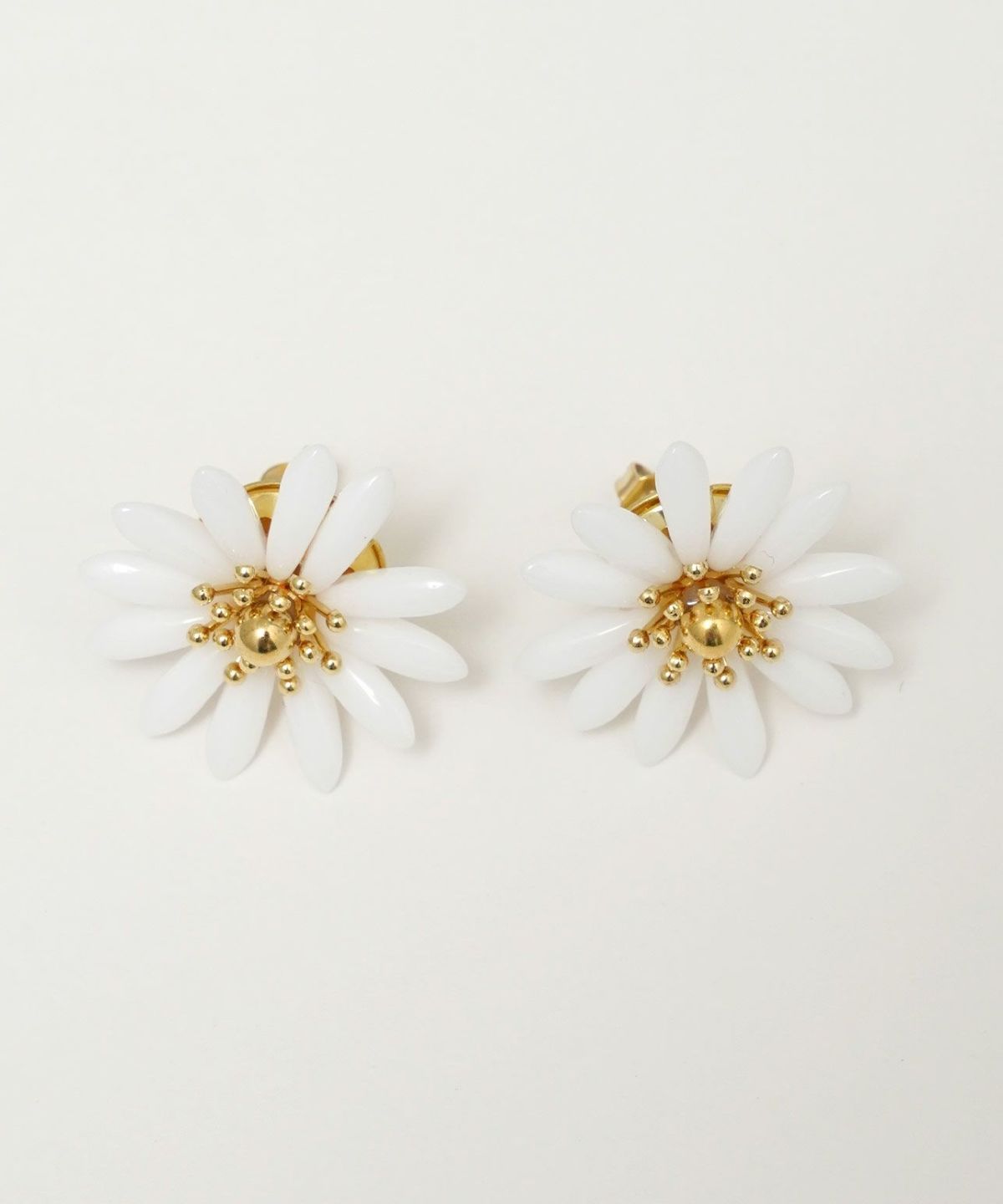 マーガレット ピアス イヤリング Margaret Pierce Earring