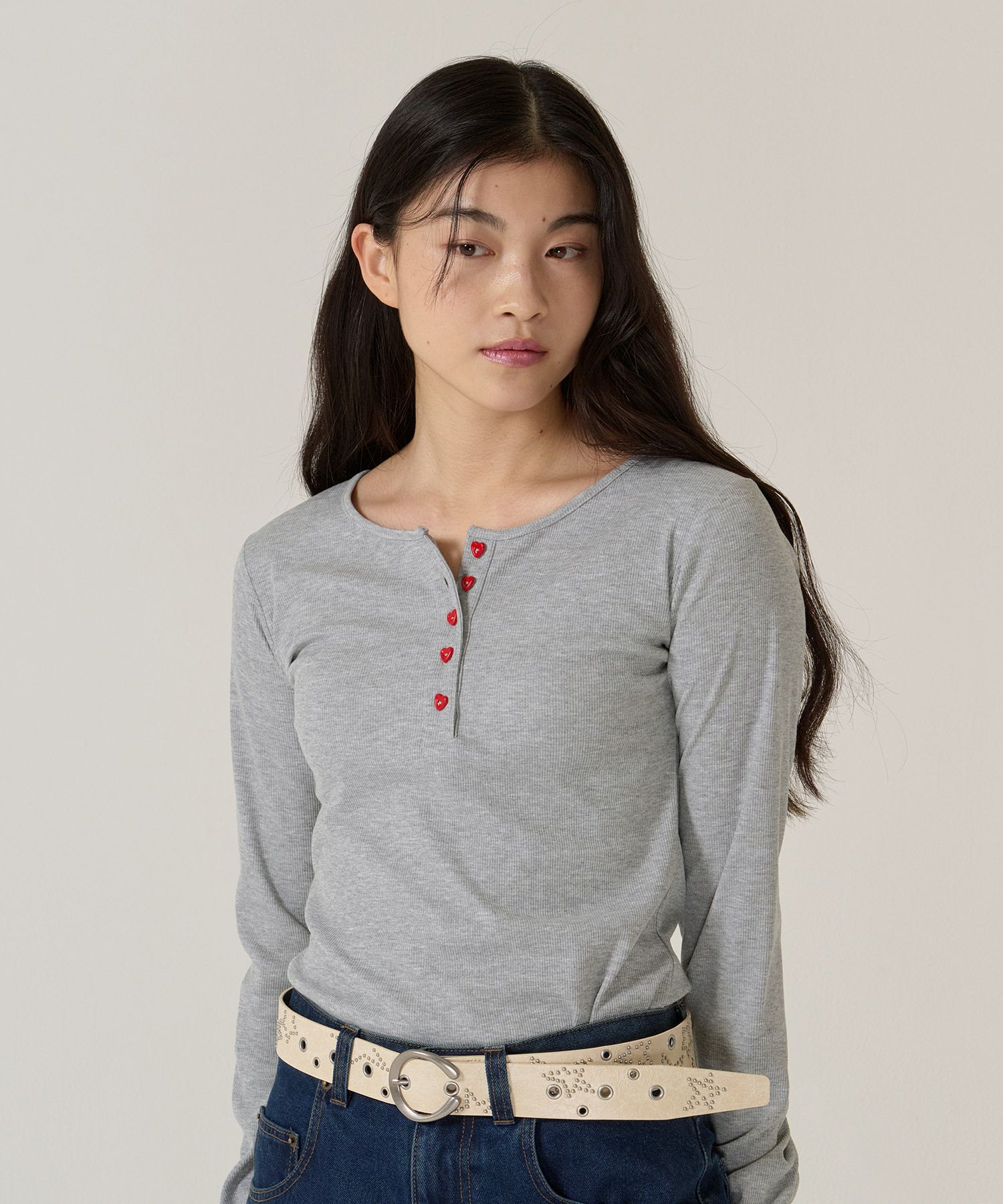 ハートボタン/ヘンリーネック/ロンT/ホワイト